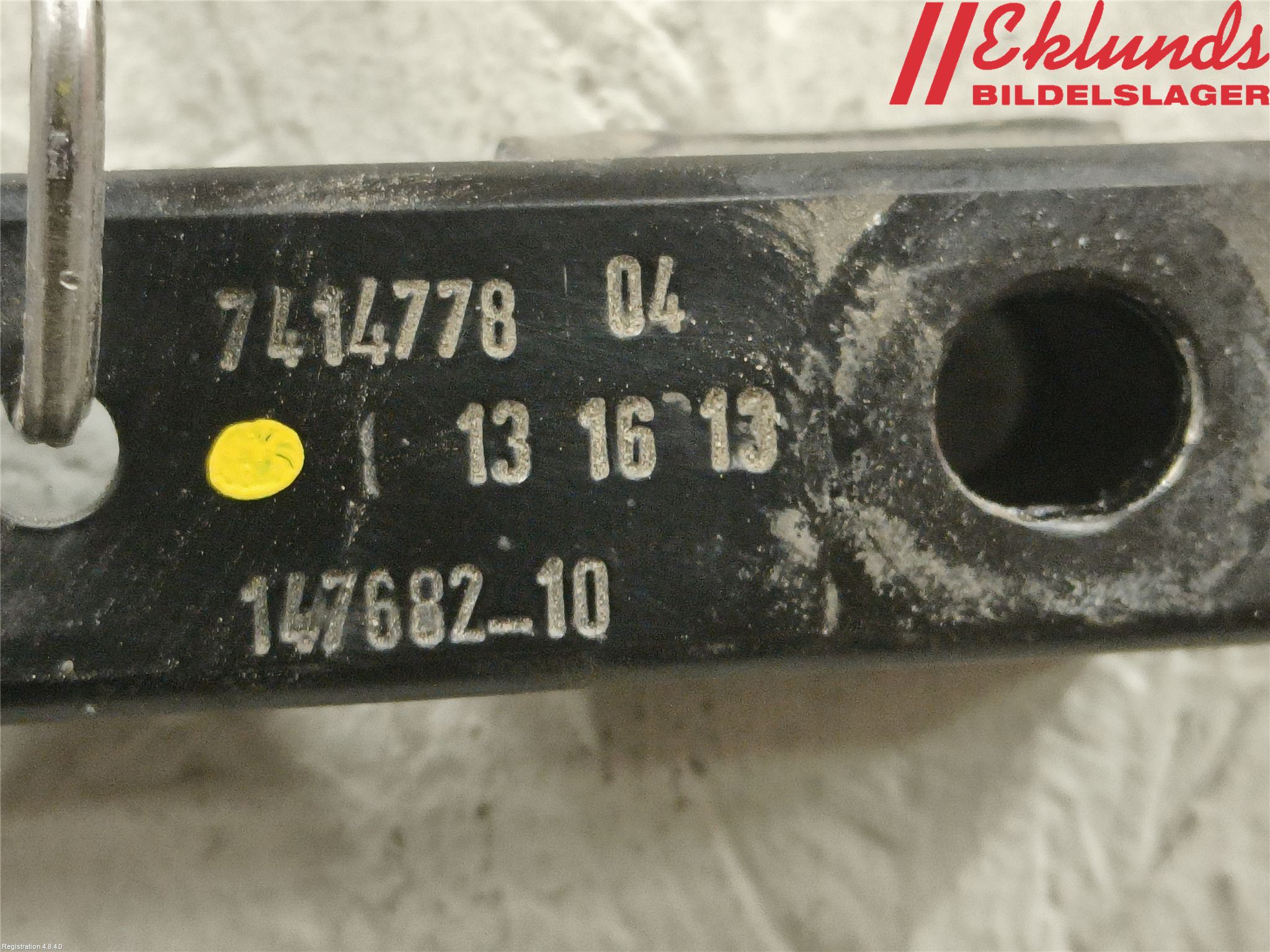 BMW X1 F48 15-22 Fjäderbensstag