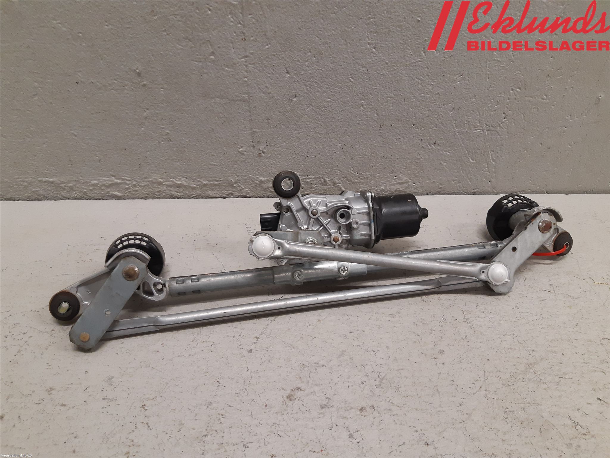 Nissan X-TRAIL 14-21 Torkarmotor Vindruta