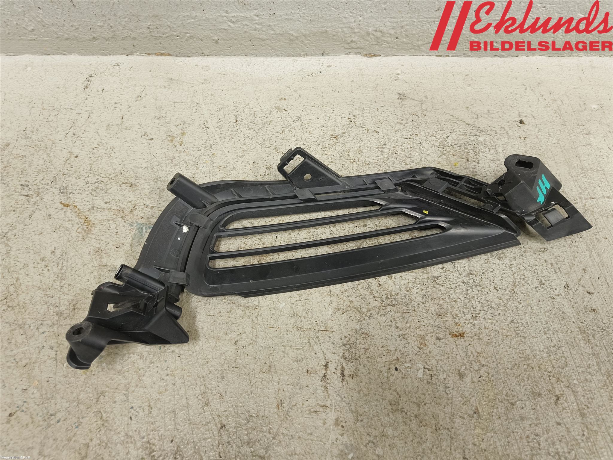 Volvo XC90/RECHARGE 16- Grilldel Höger