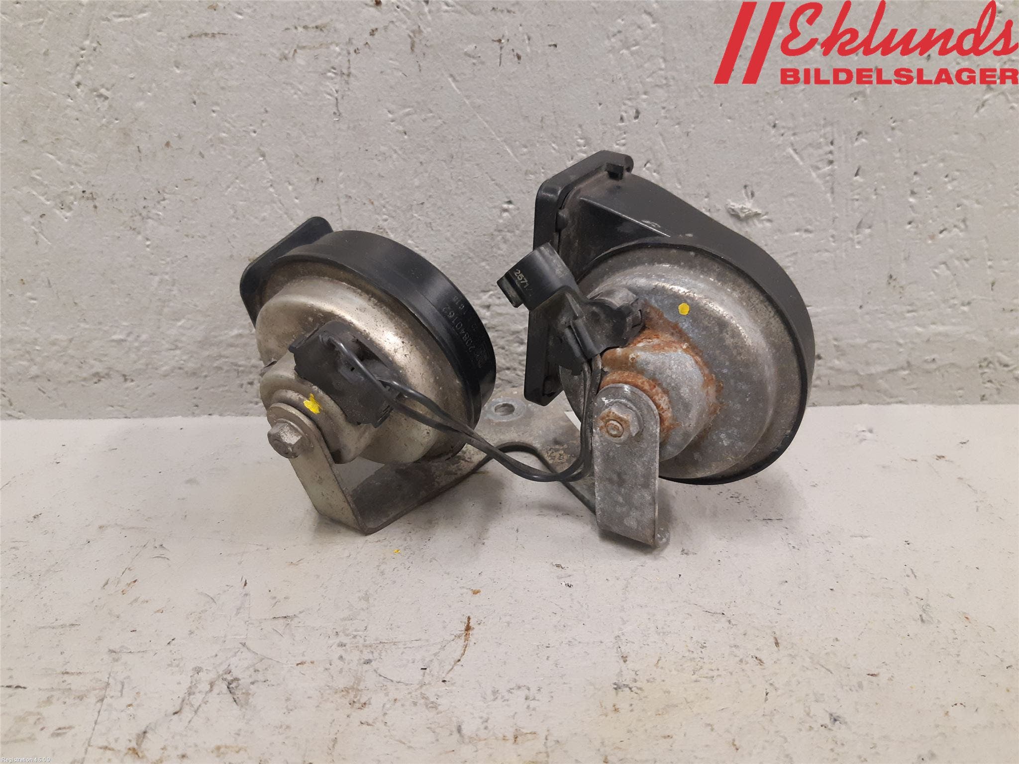 Opel ASTRA J 10-15 Signalhorn