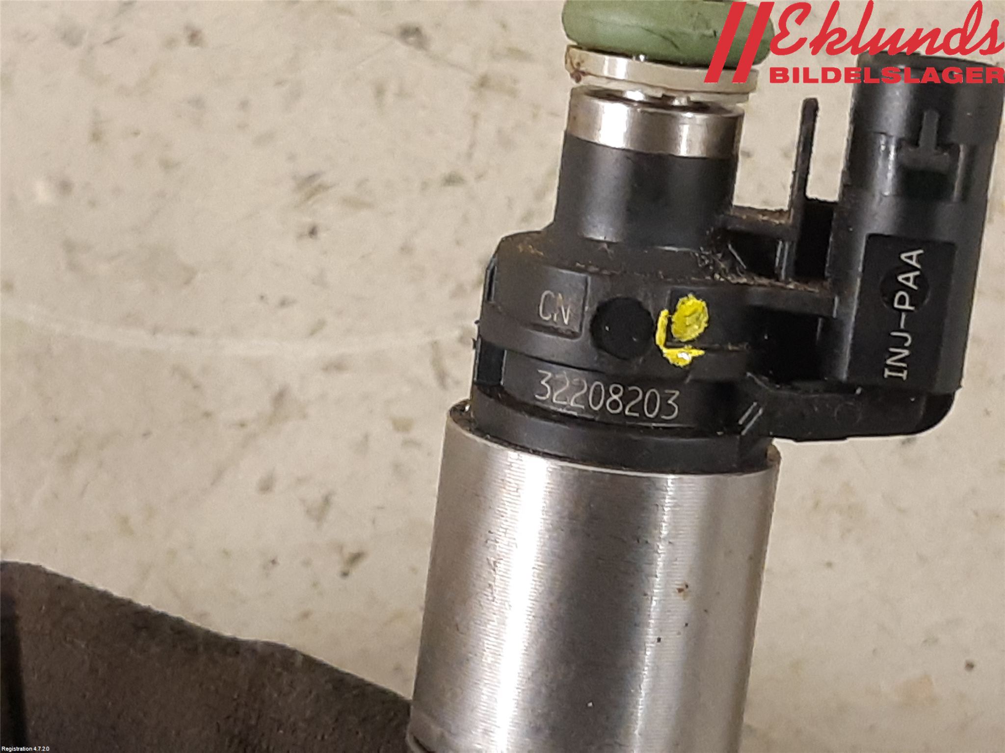 Volvo XC40/RECHARGE 18- Injspridare