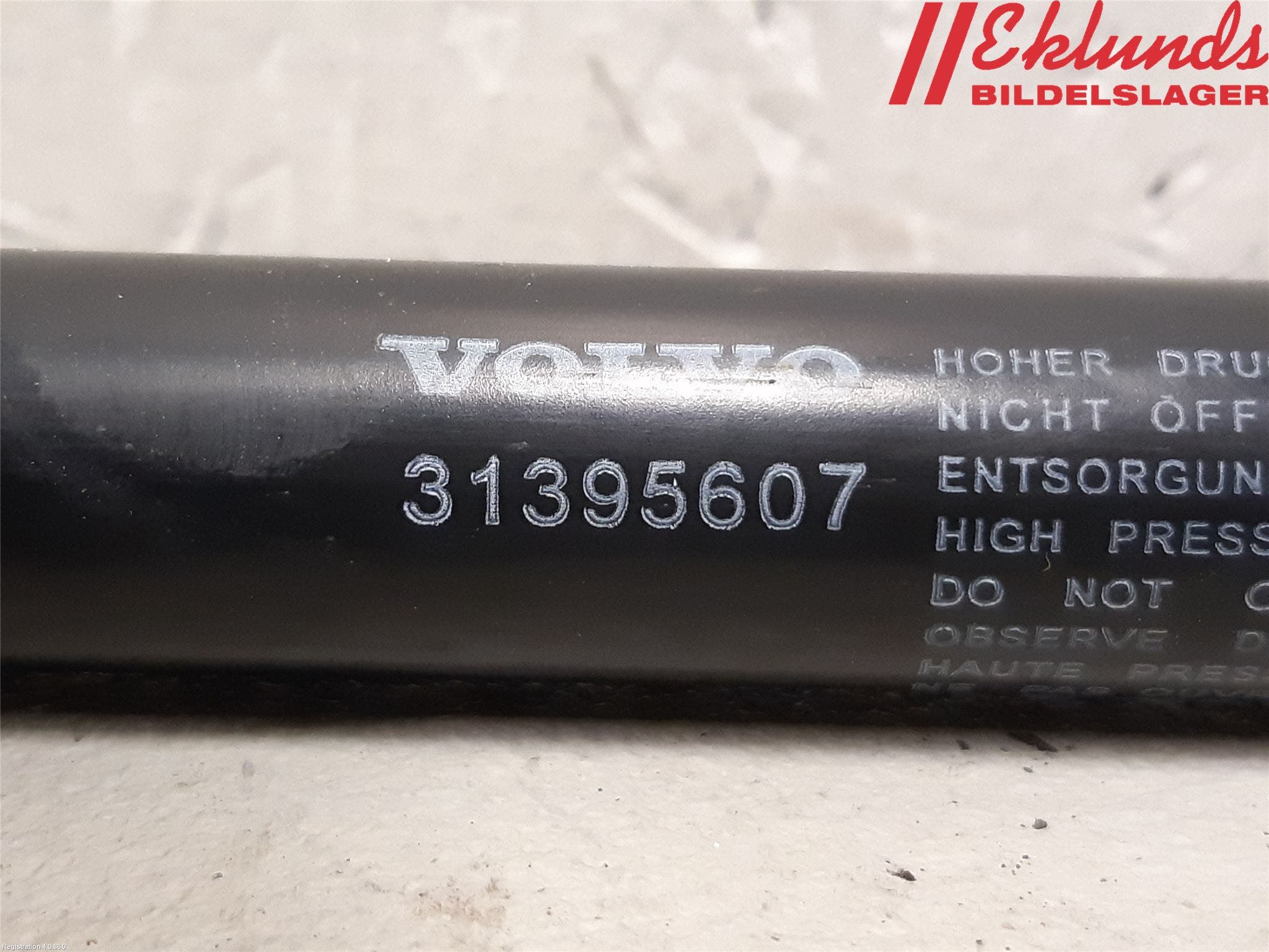 Volvo V40 12-19 Gasfjäder Baklucka