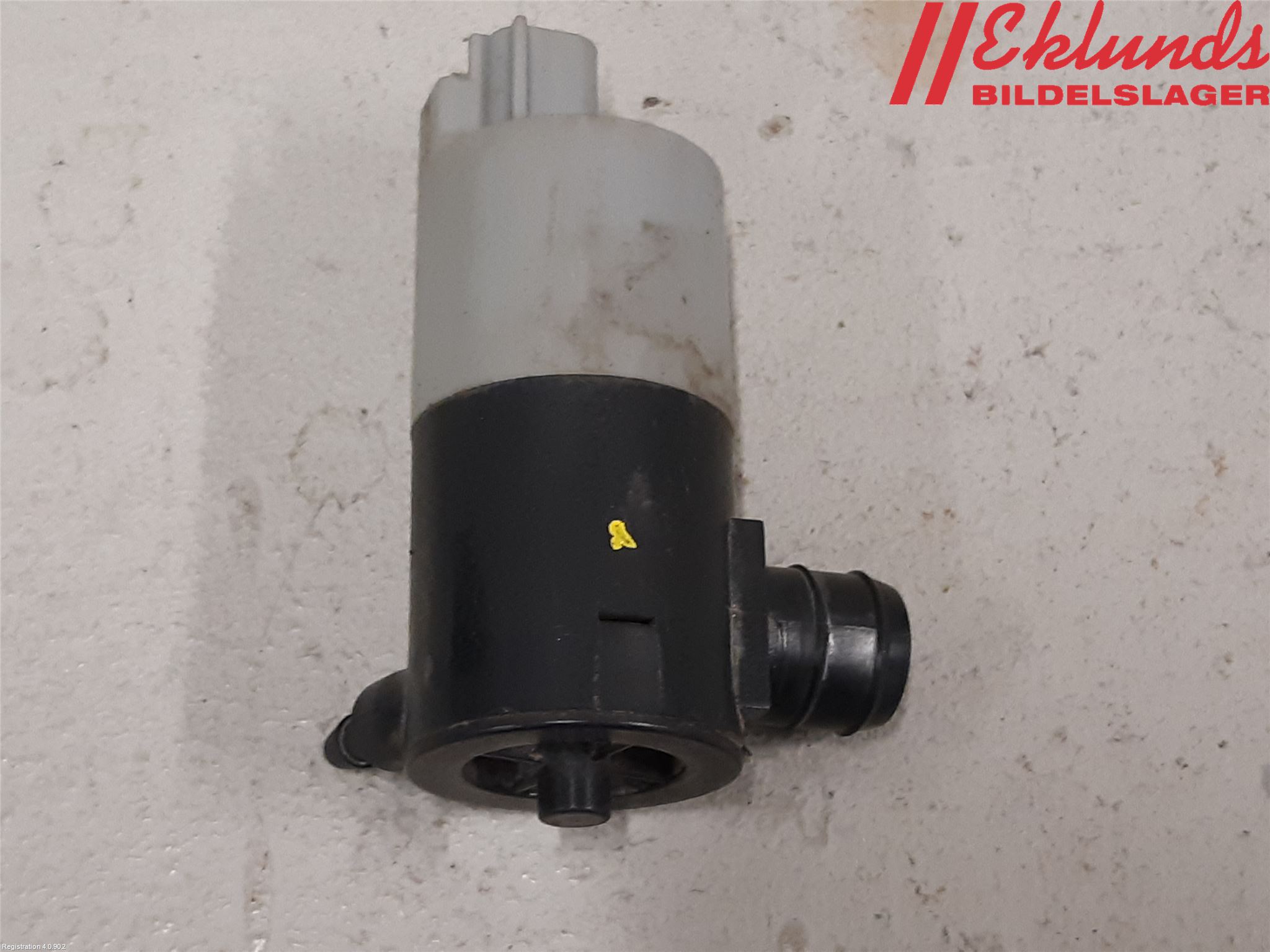Toyota AVENSIS 09-15 Spolarpump Vindruta