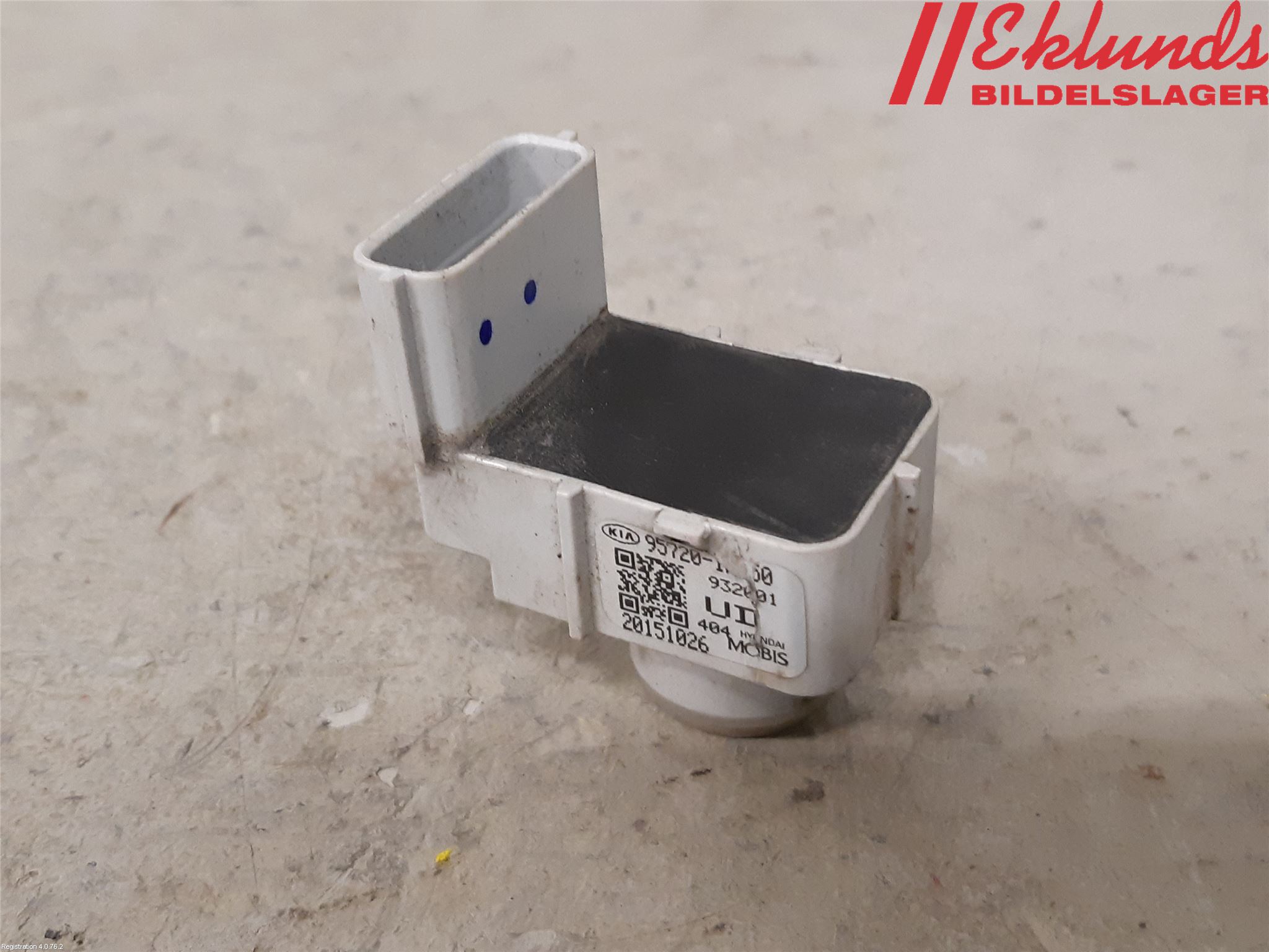 Kia RIO 12-16 Parkeringshjälp Backsensor