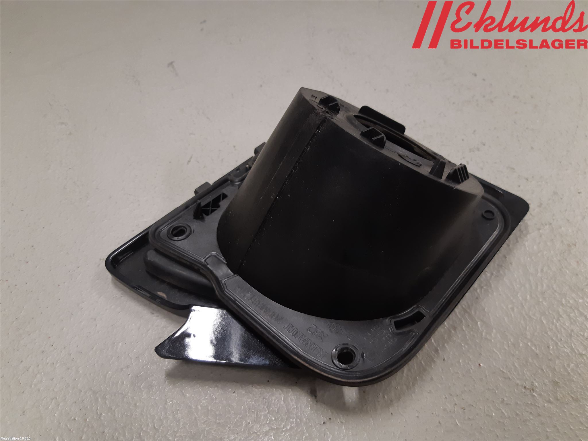 Opel MOVANO B 10-22 Tanklucka