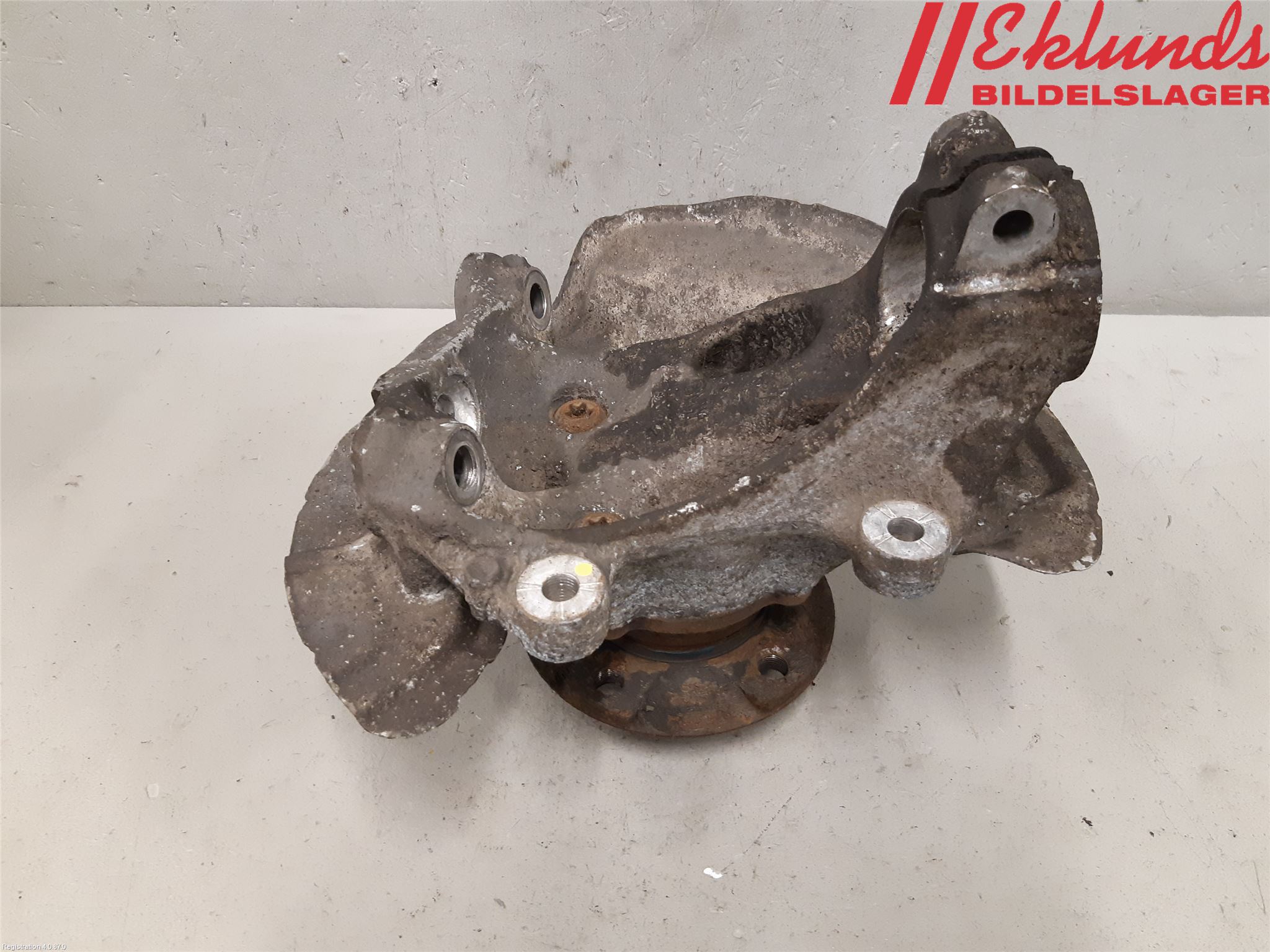 BMW 1 F20/F21 11-19 Styrspindel Lagerhus Hö