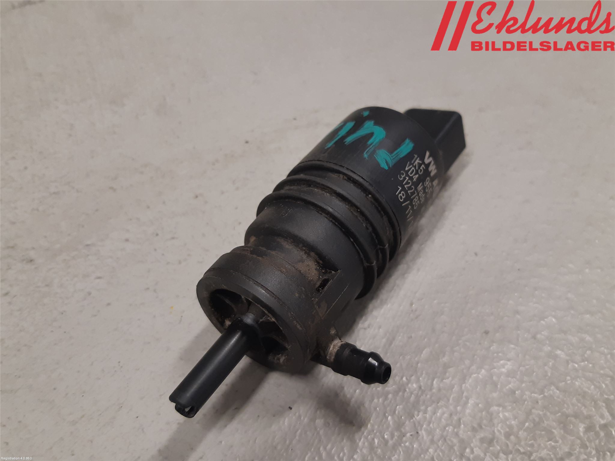 Volkswagen VW PASSAT 11-14 Spolarpump Vindruta