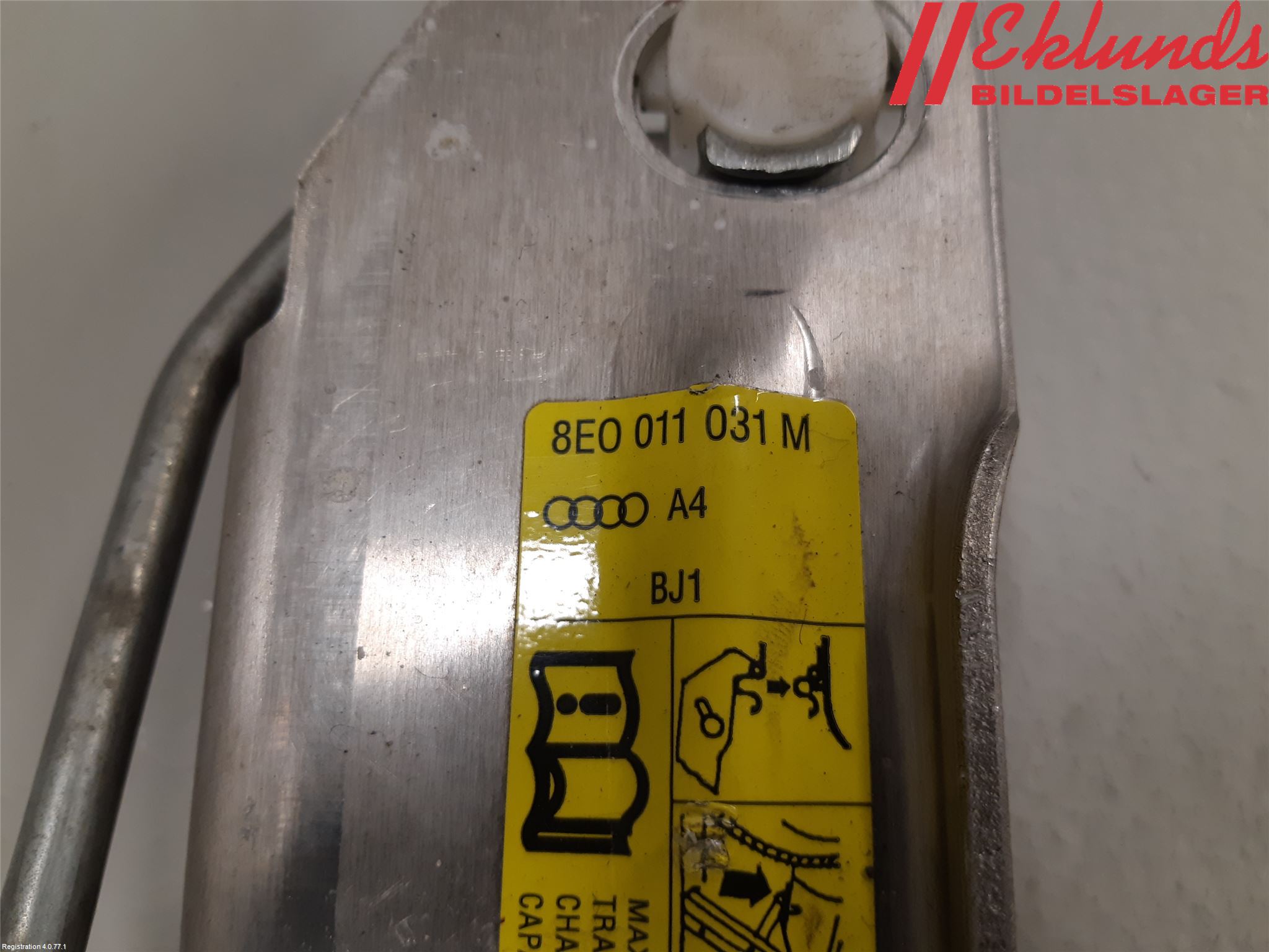 Audi A4/S4 01-05 Domkraft