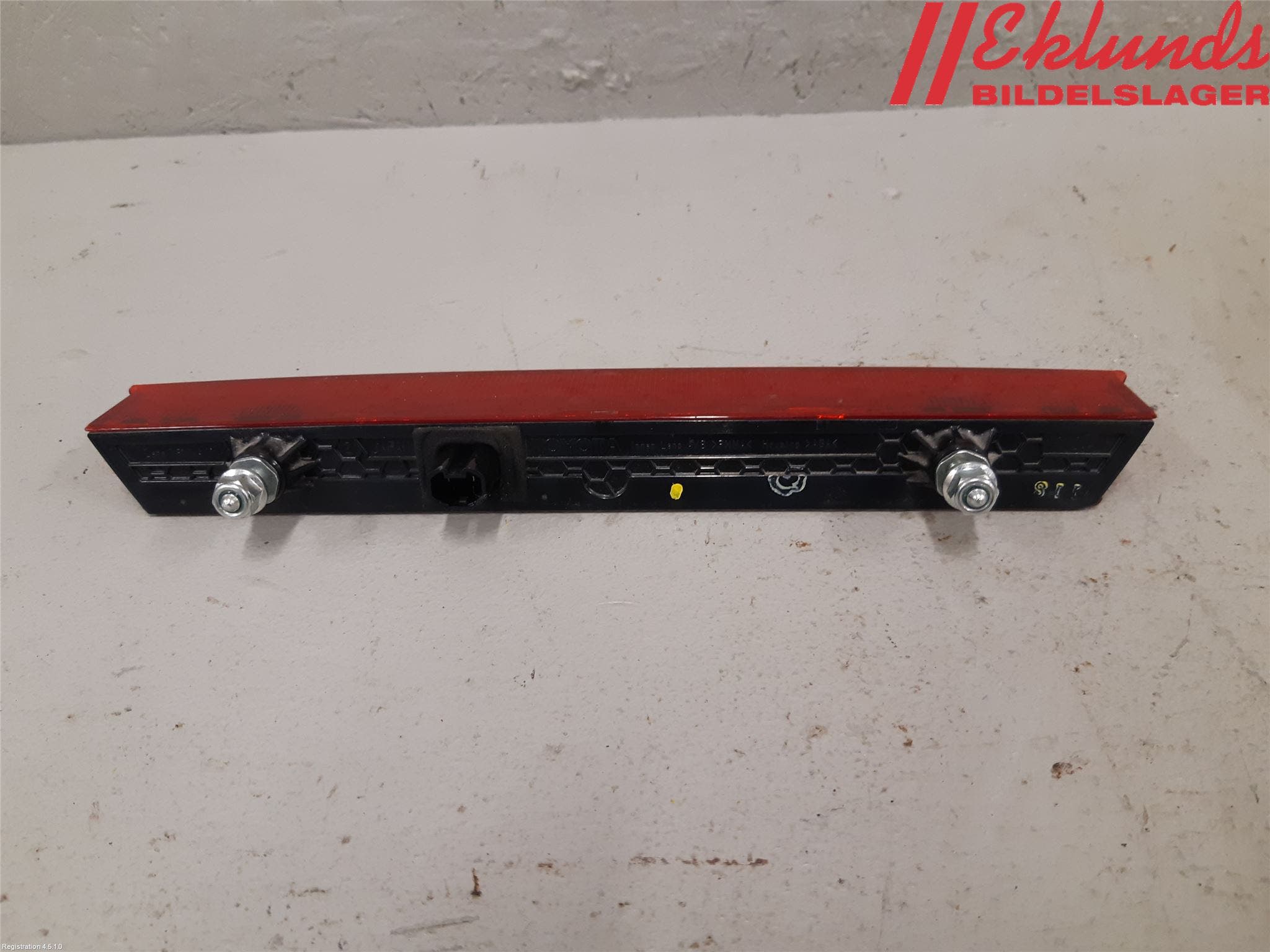 Toyota COROLLA 19- Bromsljus Bakruta