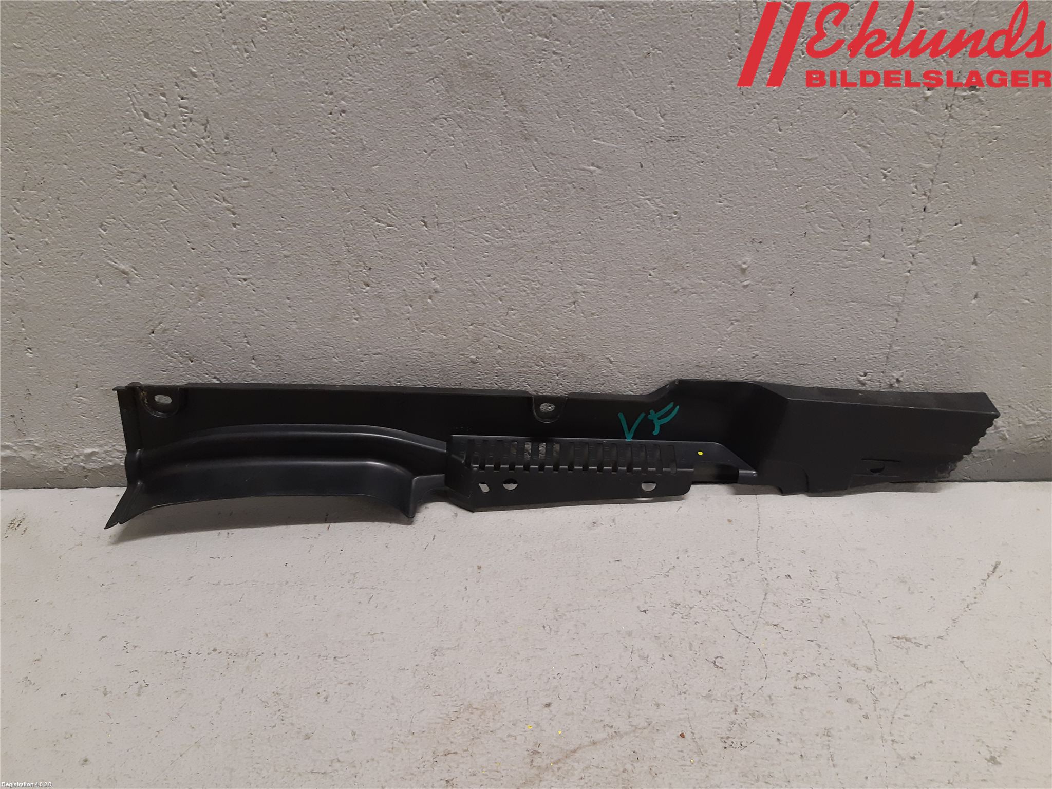 Volvo XC90/RECHARGE 16- Täckplast Front