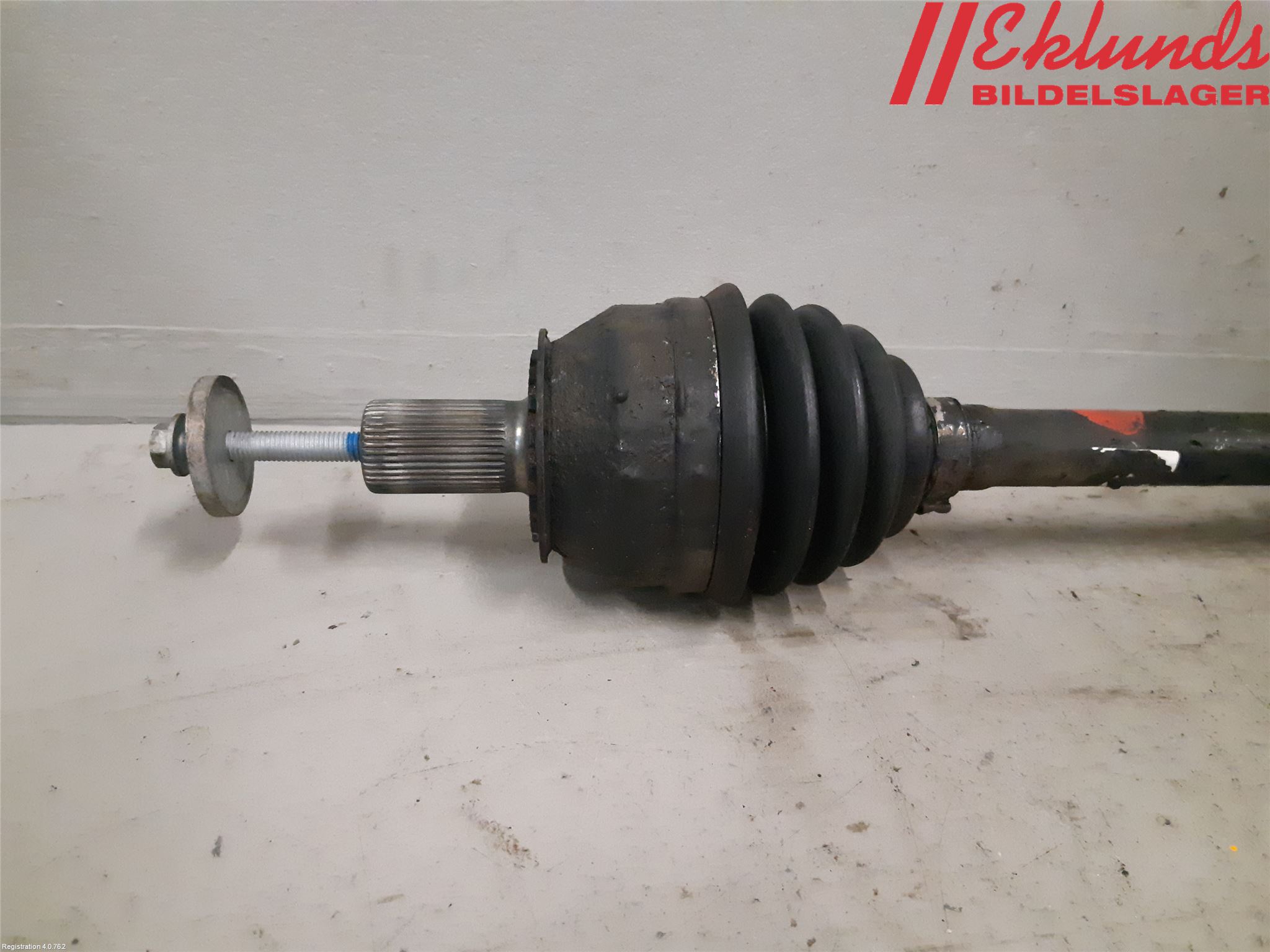 Volvo S80 14-16 Drivaxel Fram Vänster