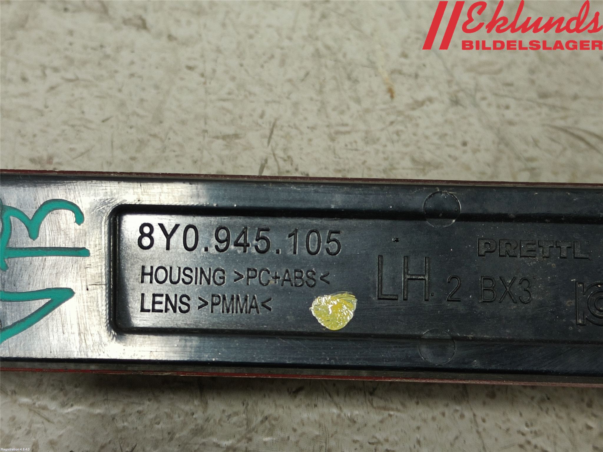 Audi A3/S3 8Y 21- Dimljus/Reflex Bak