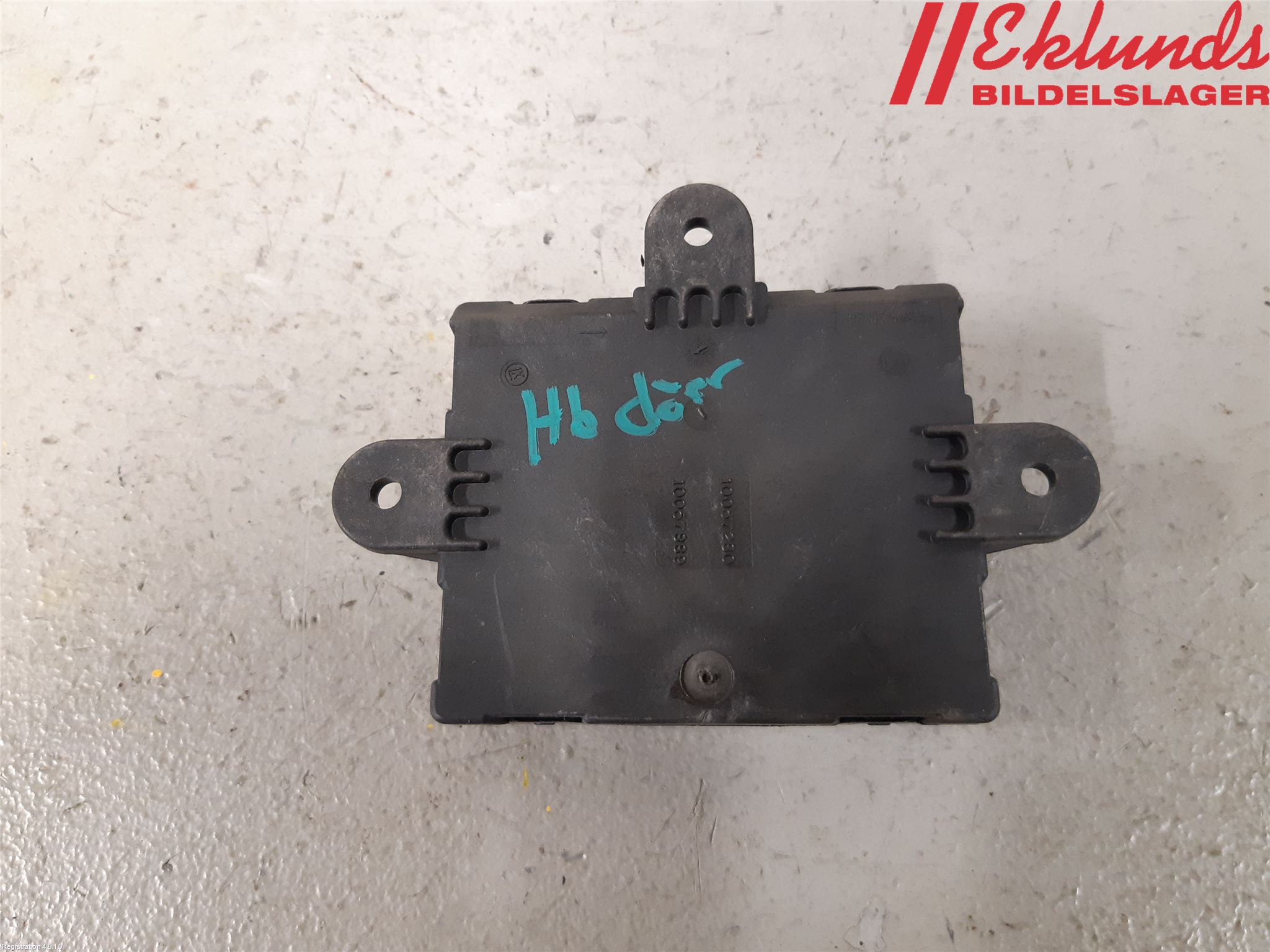 Volvo V70 14-16 Styrenhet Dörr