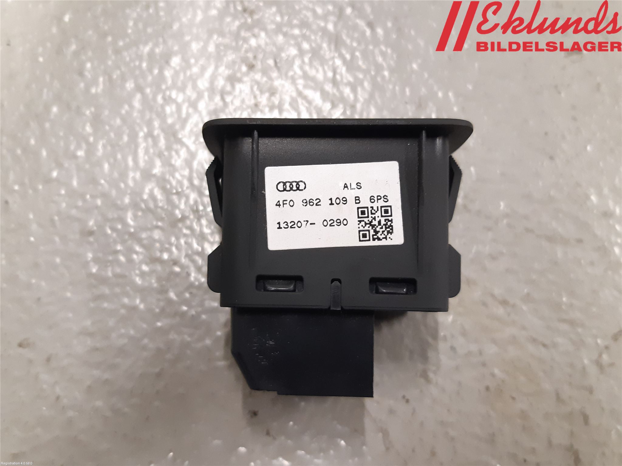 Audi A4 12-15 Strömställare Övrigt