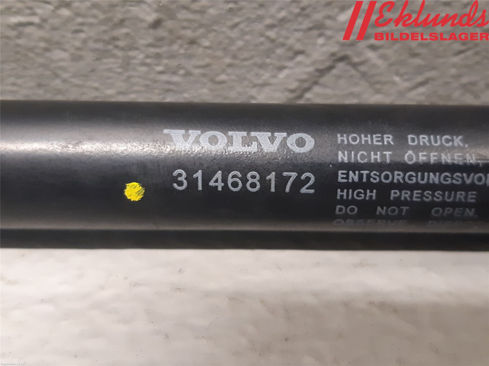 Volvo V60 19- Gasfjäder Motorhuv