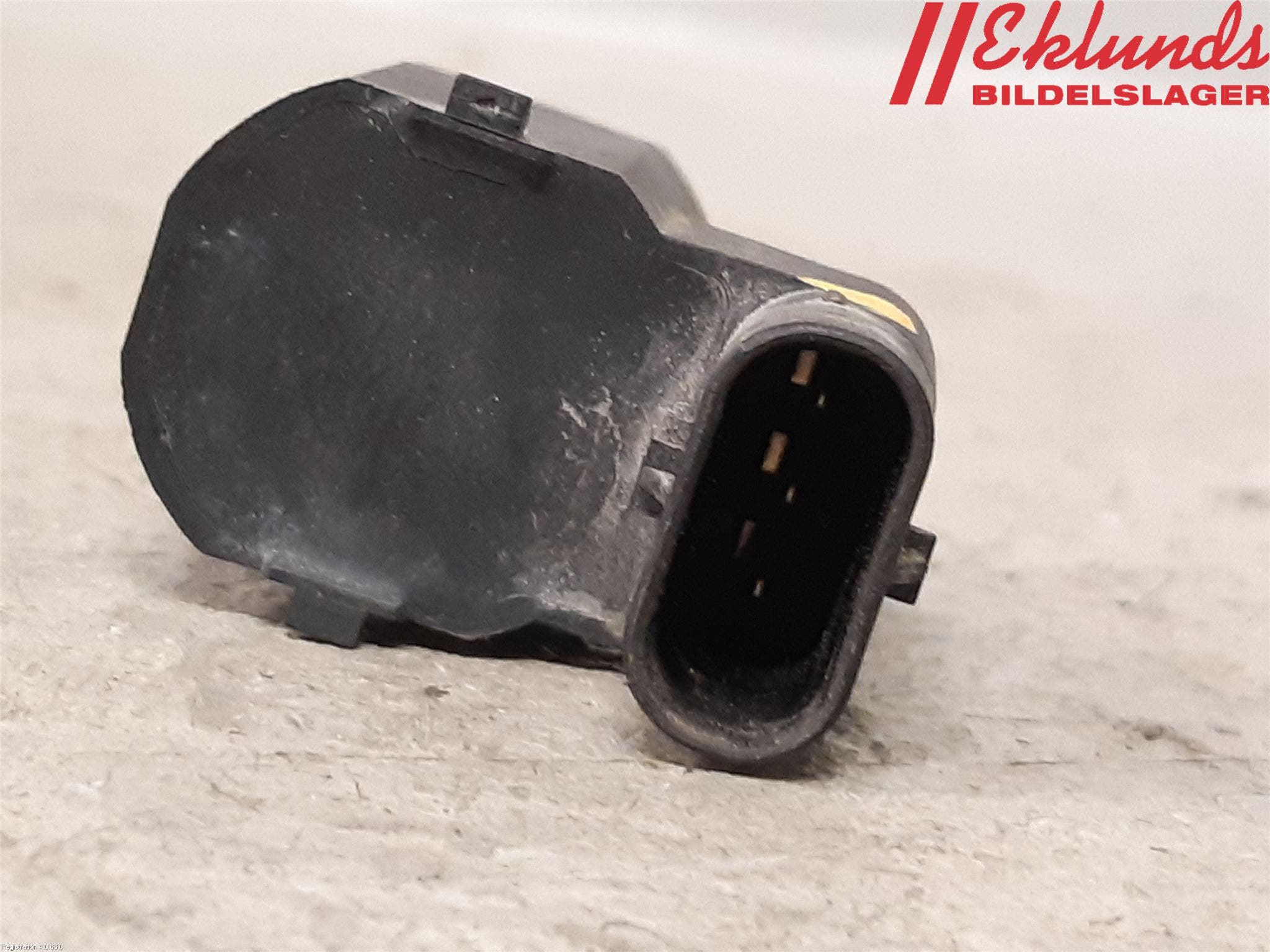 BMW 5 F10/F11/F18 09-17 Parkeringshjälp Frontsensor