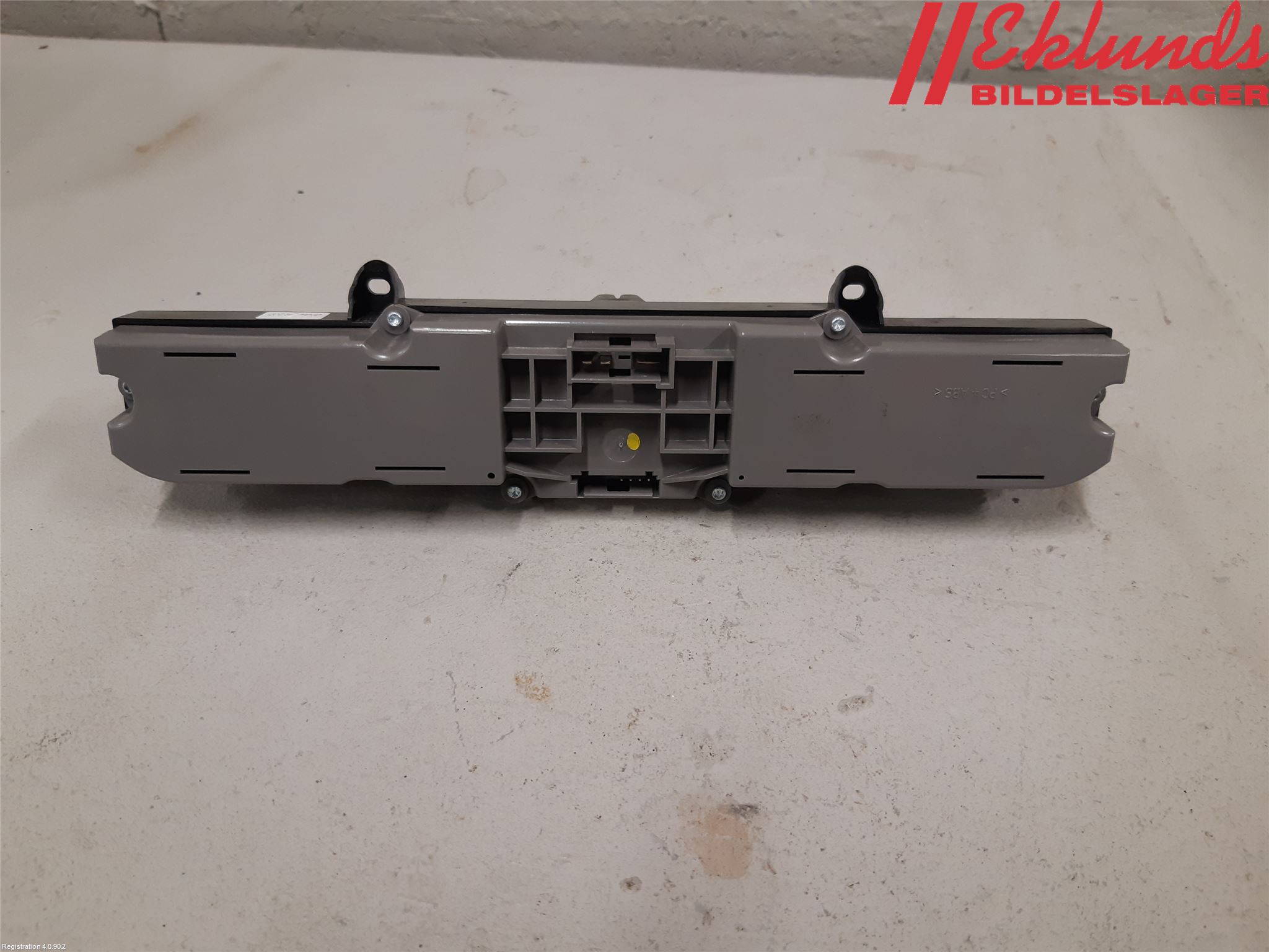 Volkswagen VW CRAFTER 06-16 Strömställare Varnings