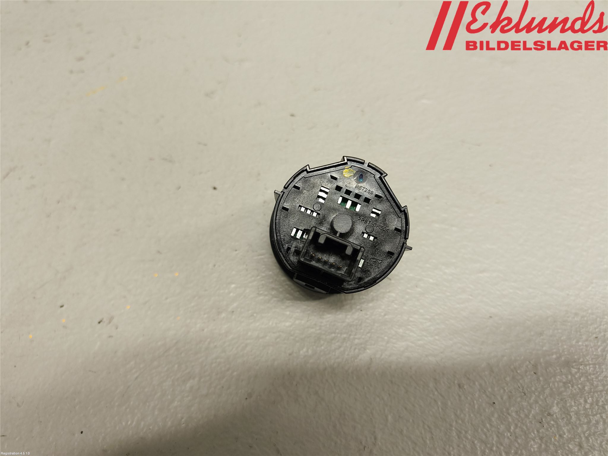 Toyota HILUX 16- Strömställare Fyrhjulsdrift