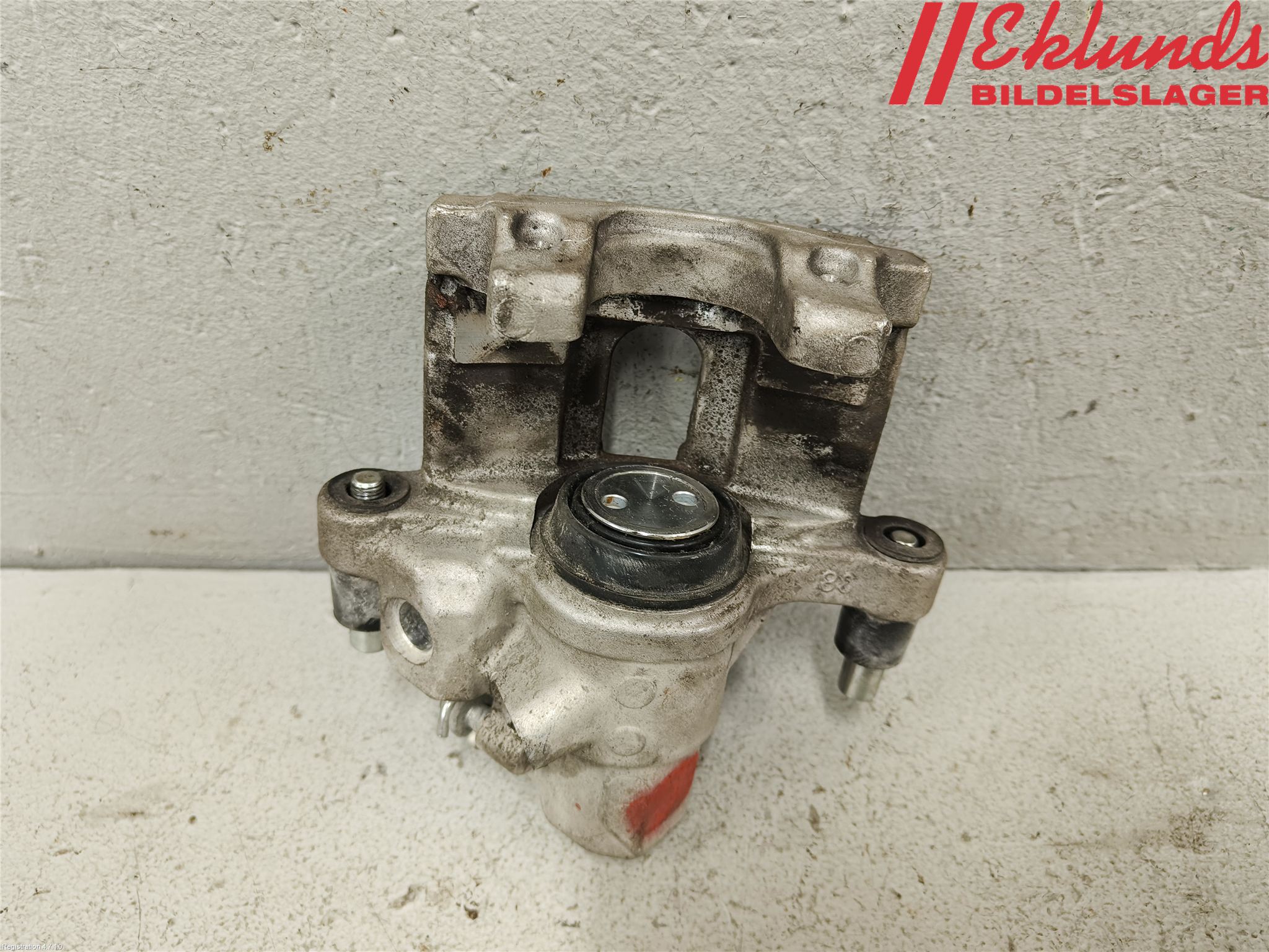Ford TRANSIT/TOURNEO CONNECT 13-22 Bromsok Bak Vänster