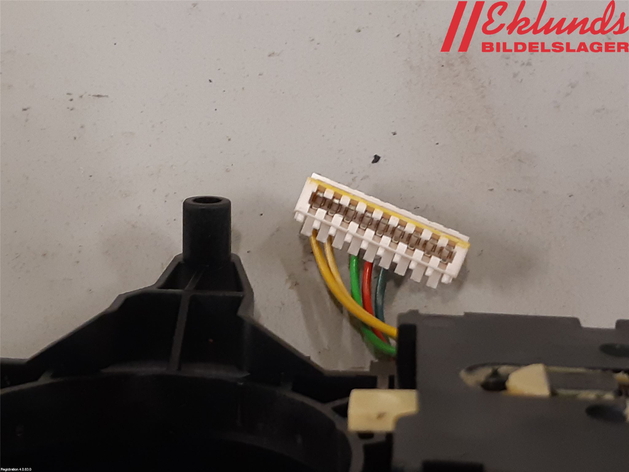 Volkswagen VW GOLF VI 09-13 Spakcentral