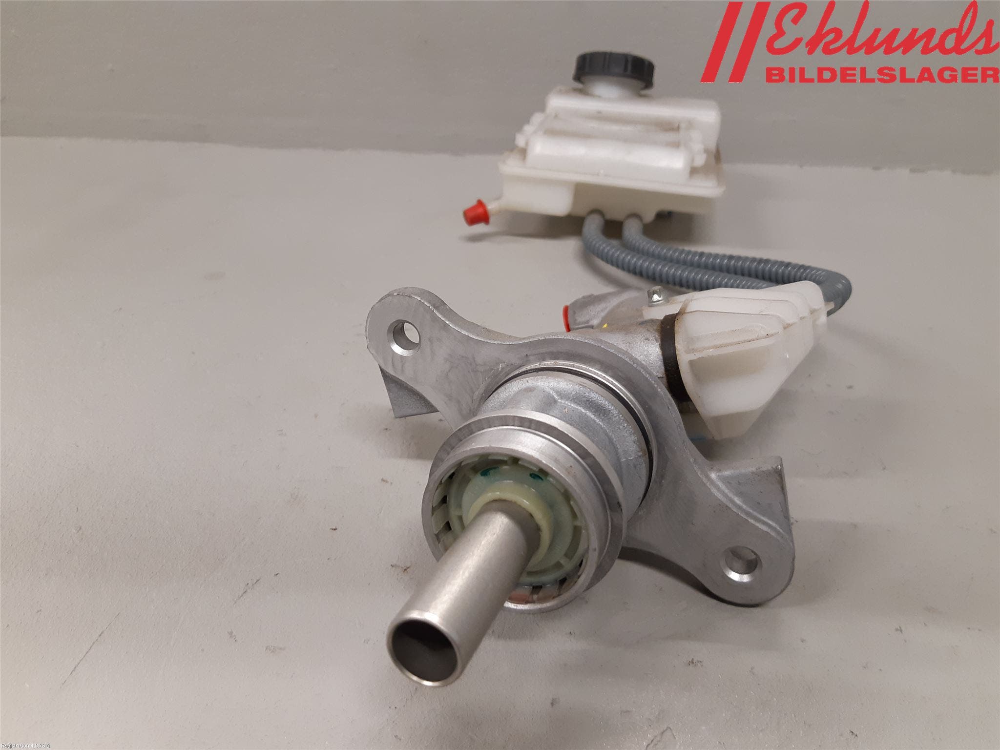 Mercedes-Benz MB VITO/V-KLASS (W640,W447,W448) 14- Broms Huvudcylinder