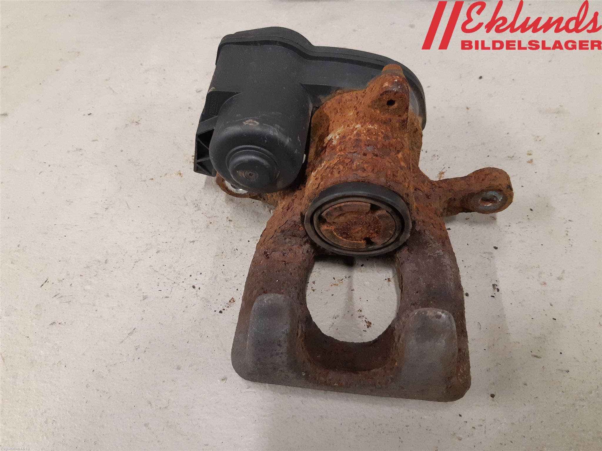 Nissan QASHQAI 14-17 Bromsok Bak Höger