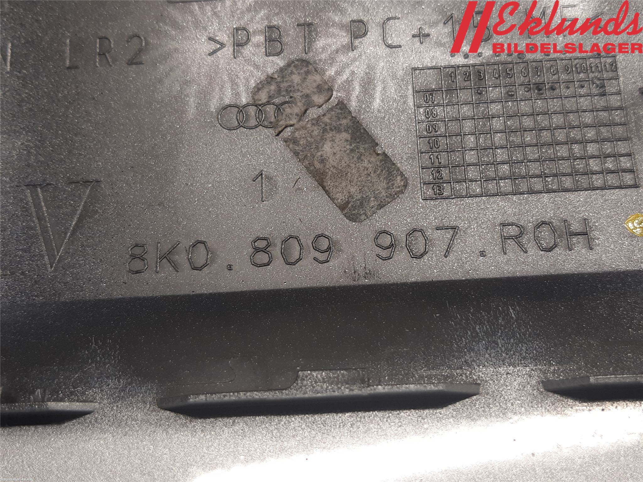 Audi A4/S4 08-11 Tanklucka