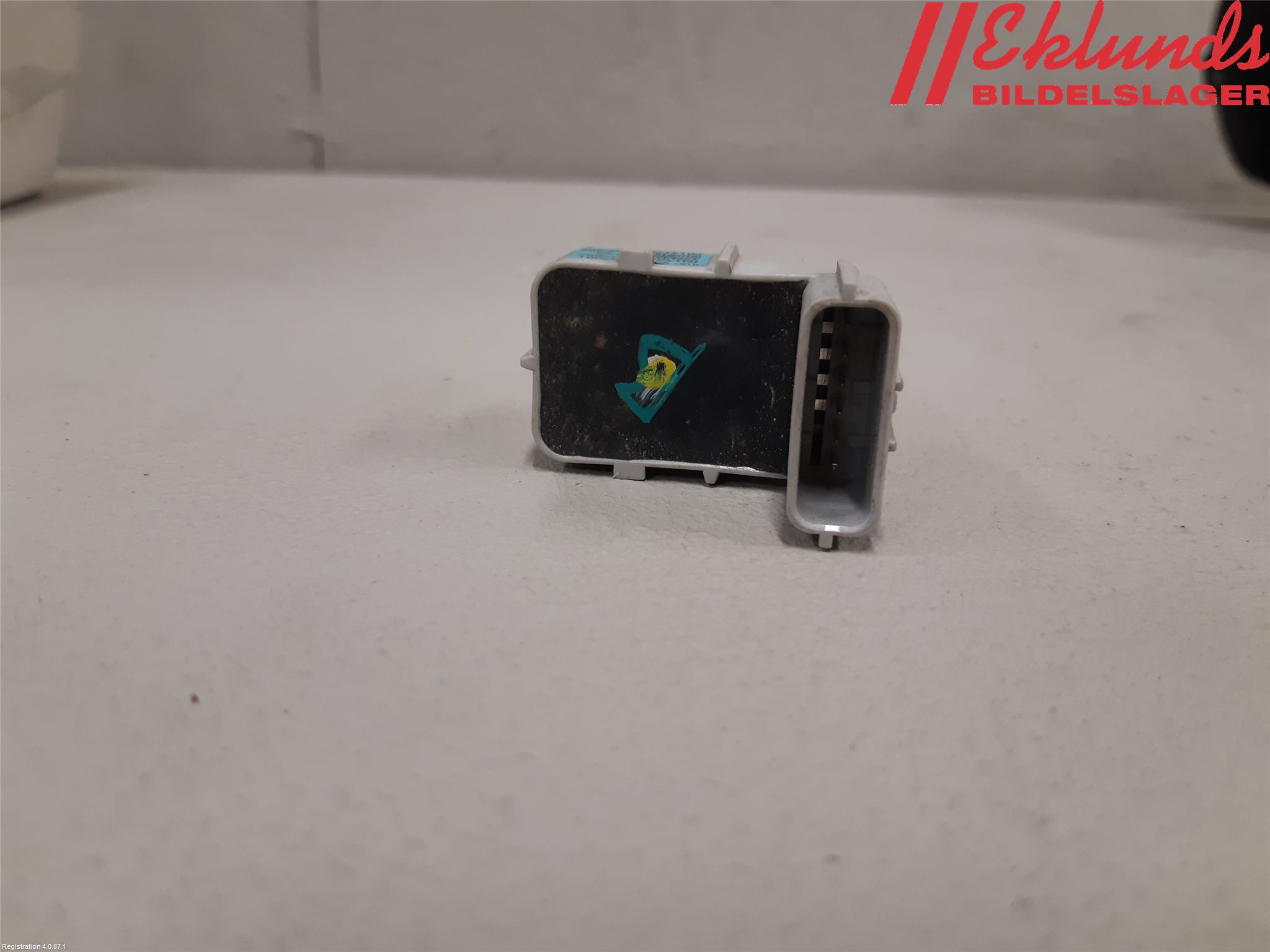 Kia CEED 12-18 Parkeringshjälp Backsensor