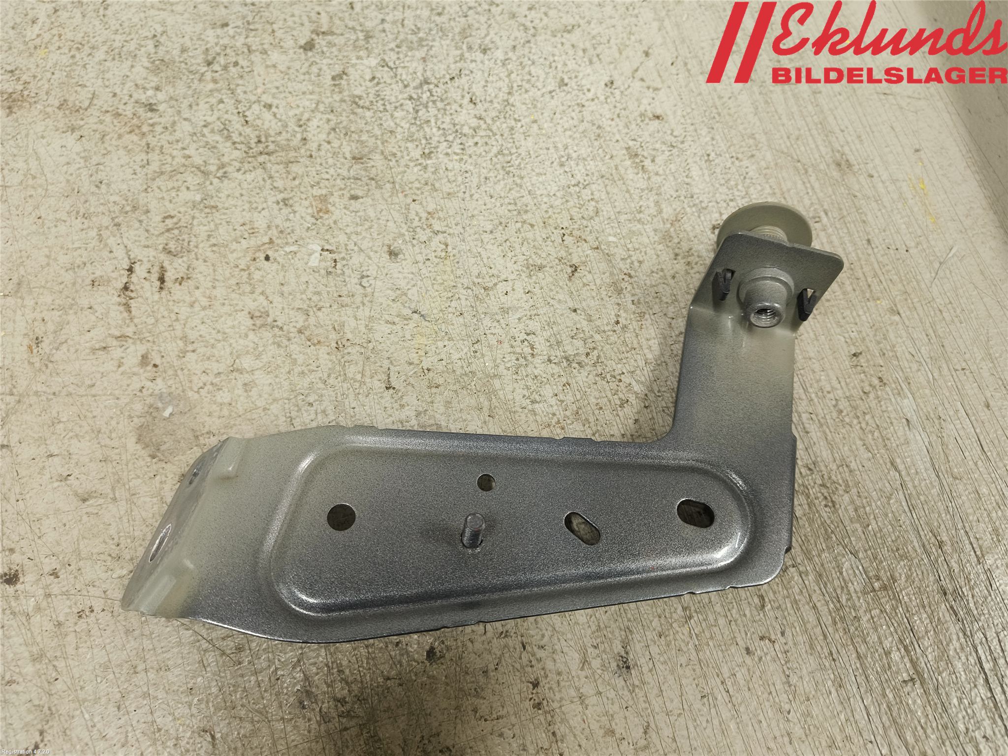 Volvo XC90/RECHARGE 16- Front Övrigt