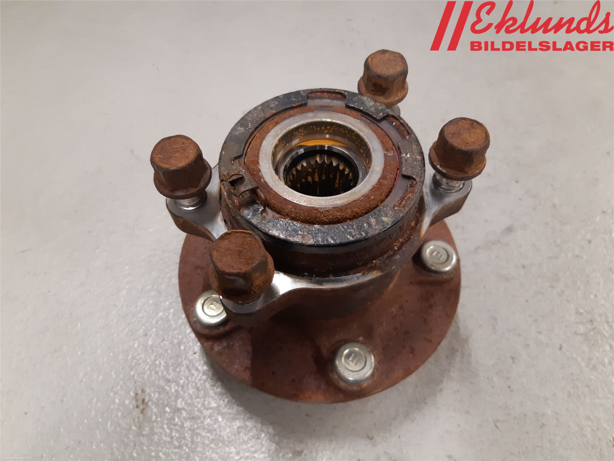 Mitsubishi OUTLANDER 13-21 Nav Bak