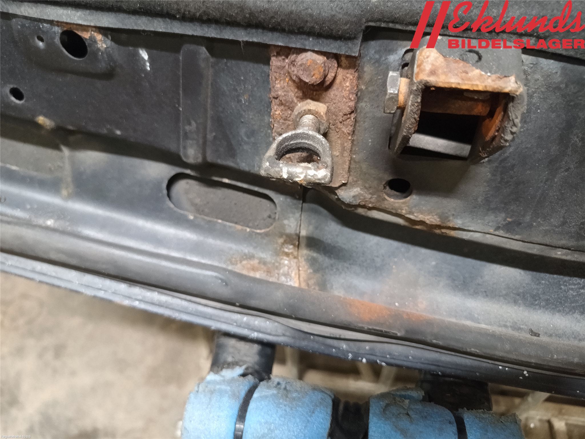 BMW 5 E34      88-96 Huv Fram