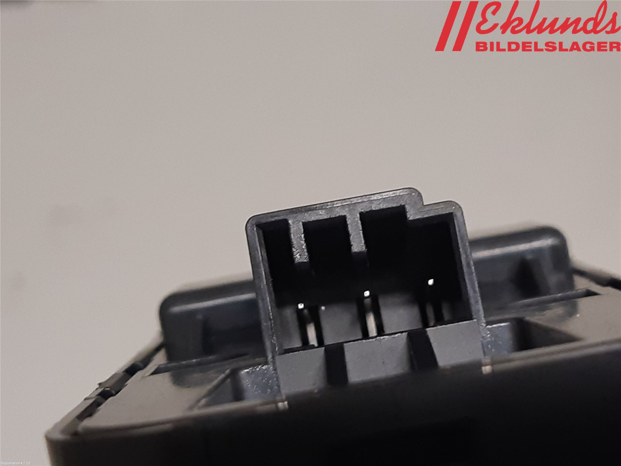 Volvo XC90/RECHARGE 16- Strömställare Elhiss