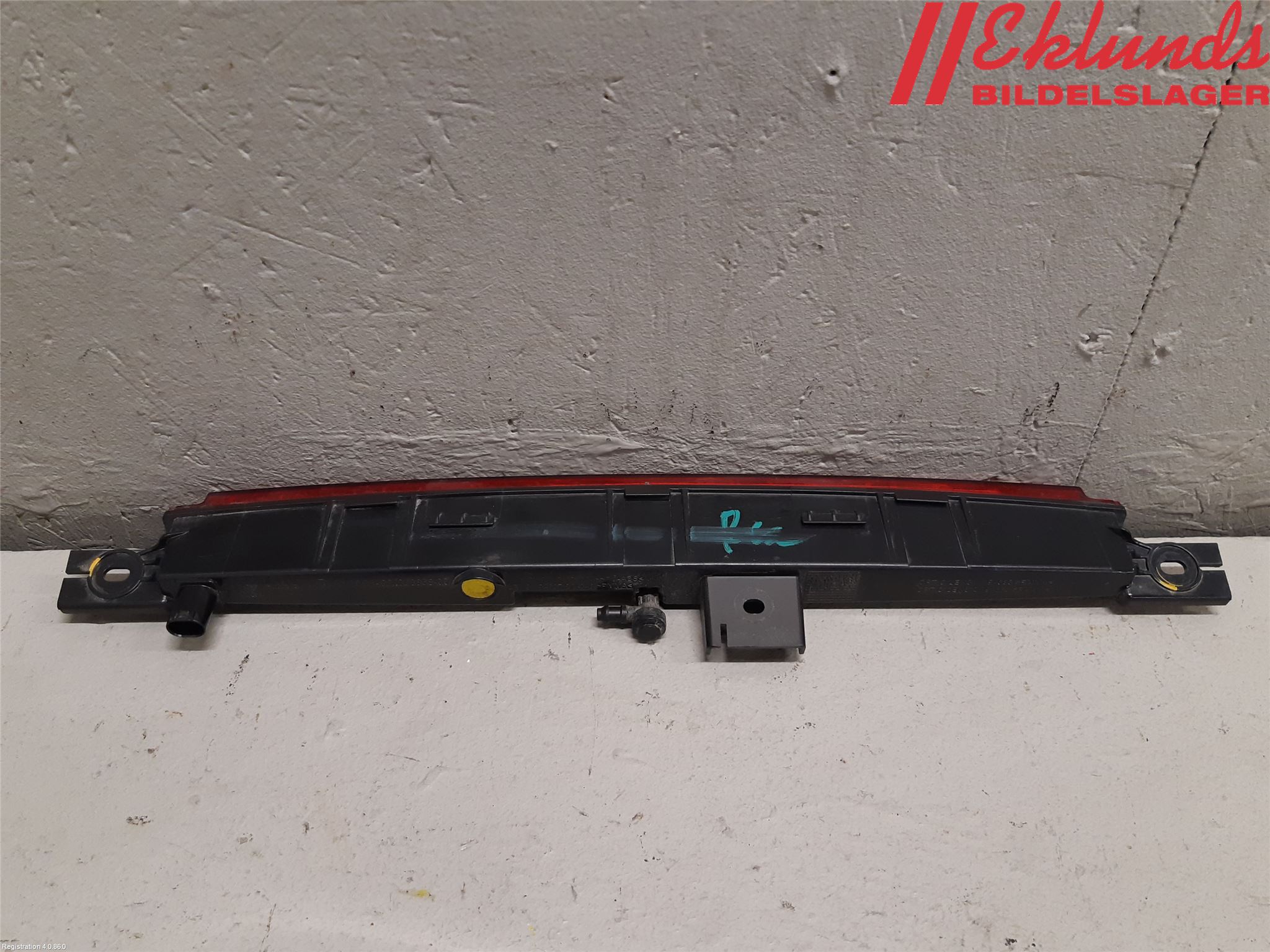 BMW X1 F48 15-22 Bromsljus Bakruta