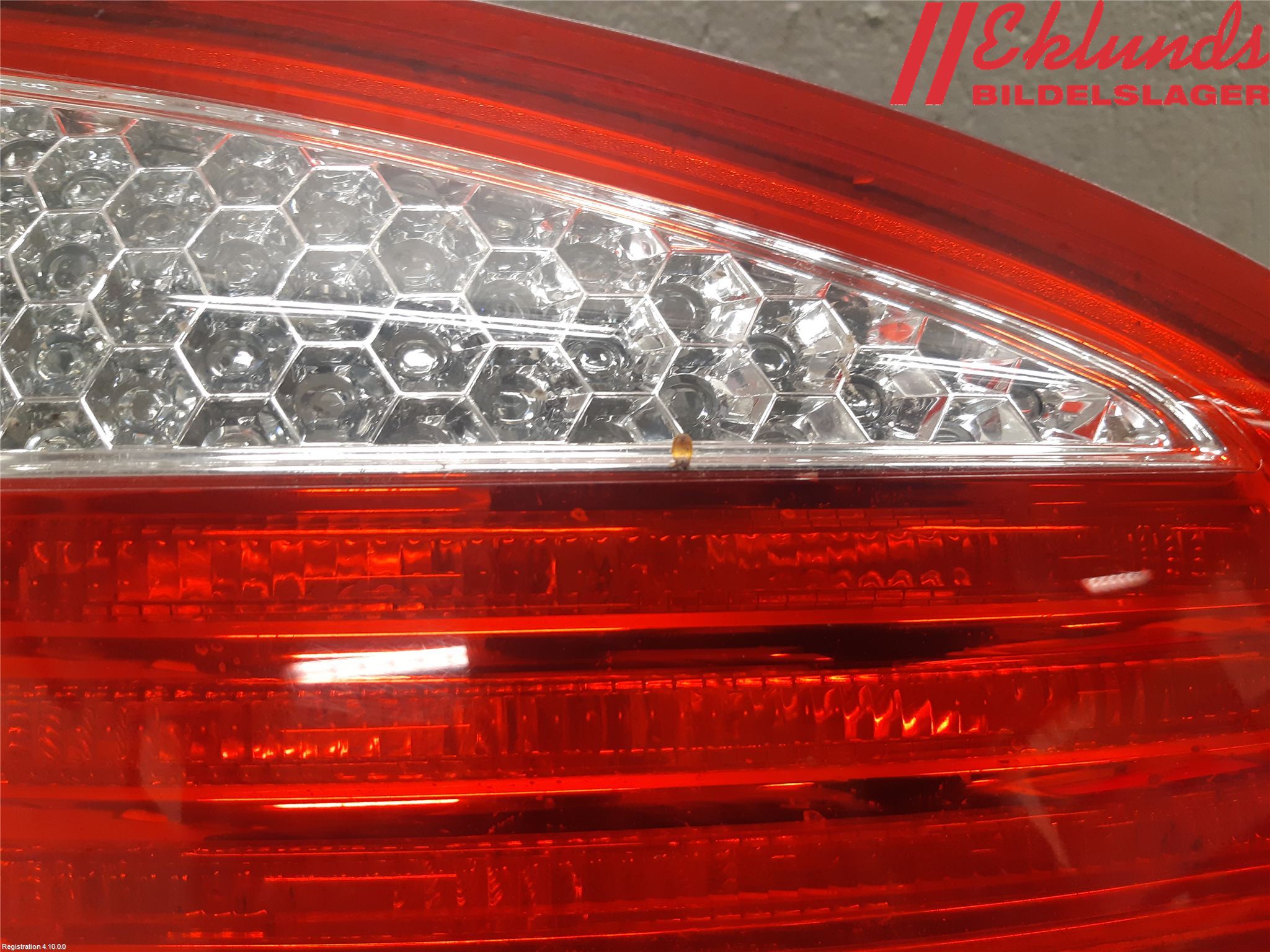 Ford MONDEO 07-15 Bakljus Lucka Vä
