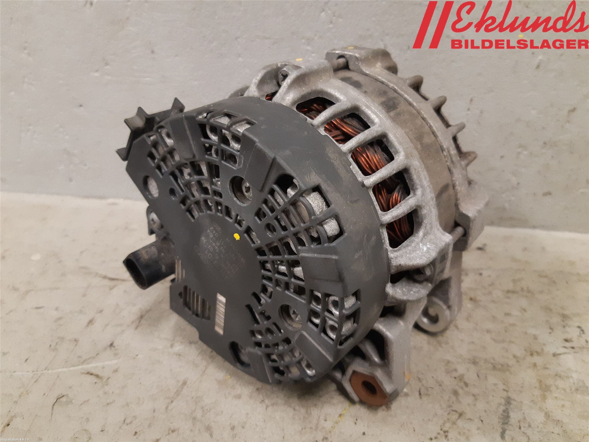 Volvo V40 12-19 Generator