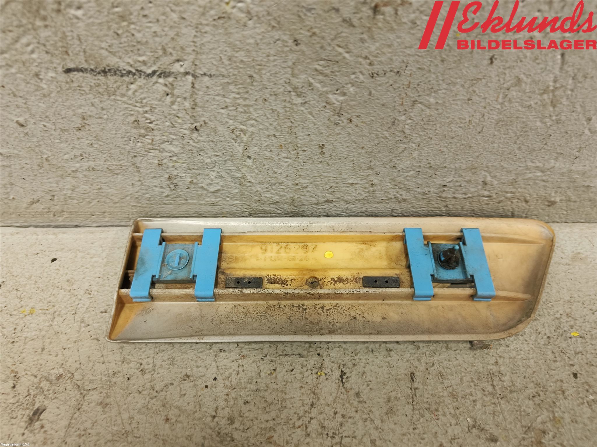 Volvo 960 91-97 List Framskärm Vä