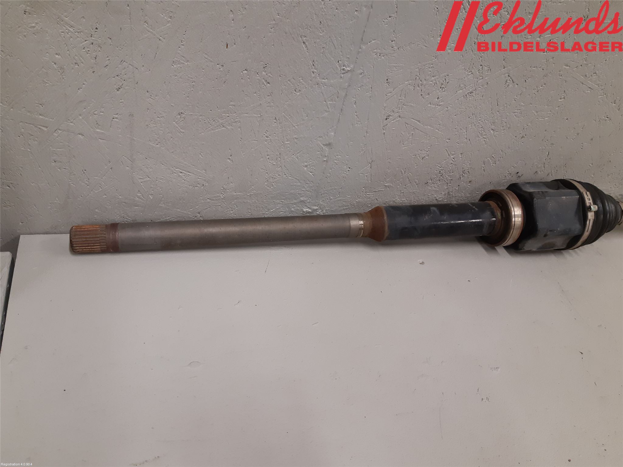 Volvo V60 11-13 Drivaxel Fram Höger
