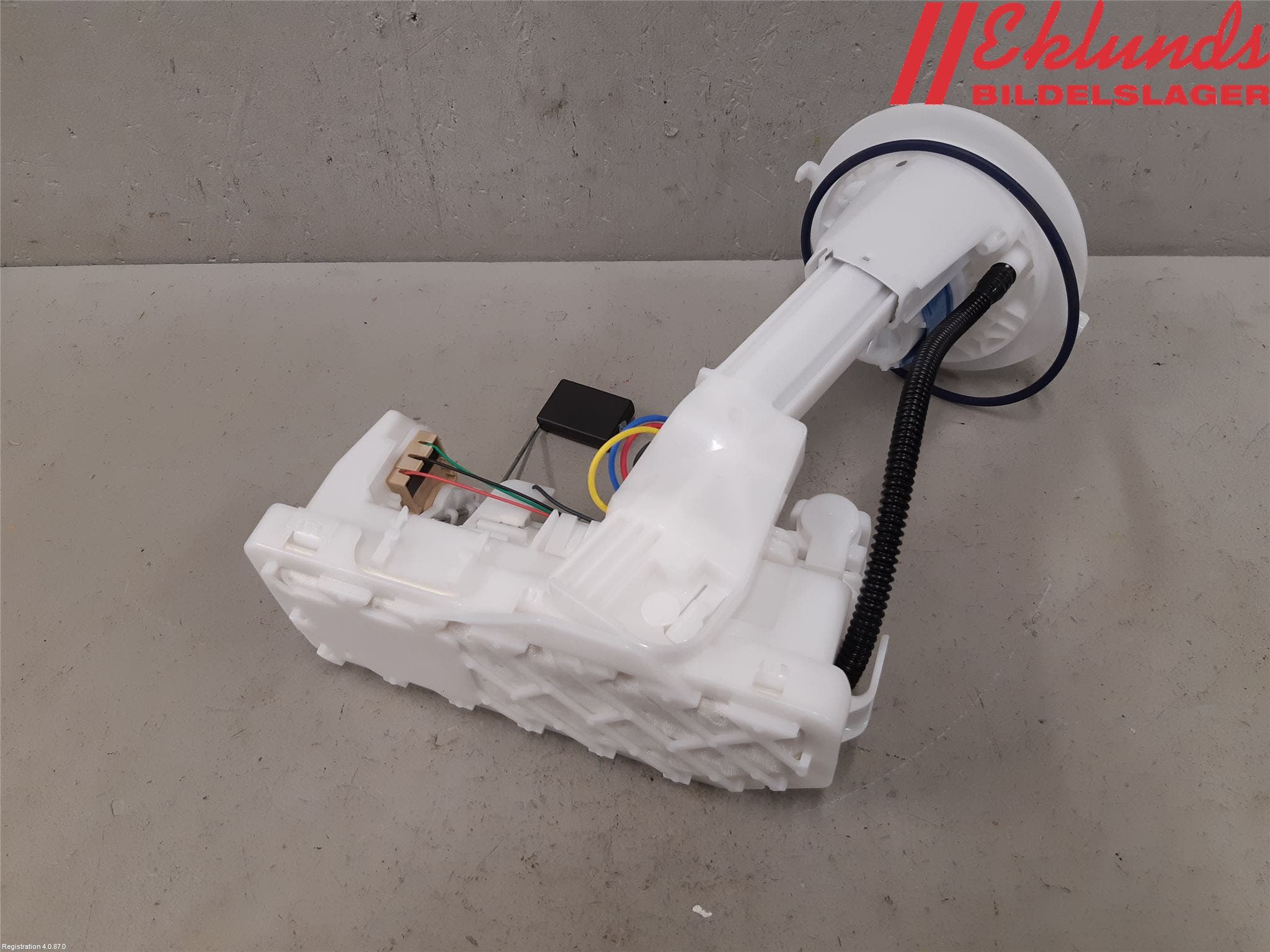 Lexus NX 340h/450h+ 21- Bränslepump El