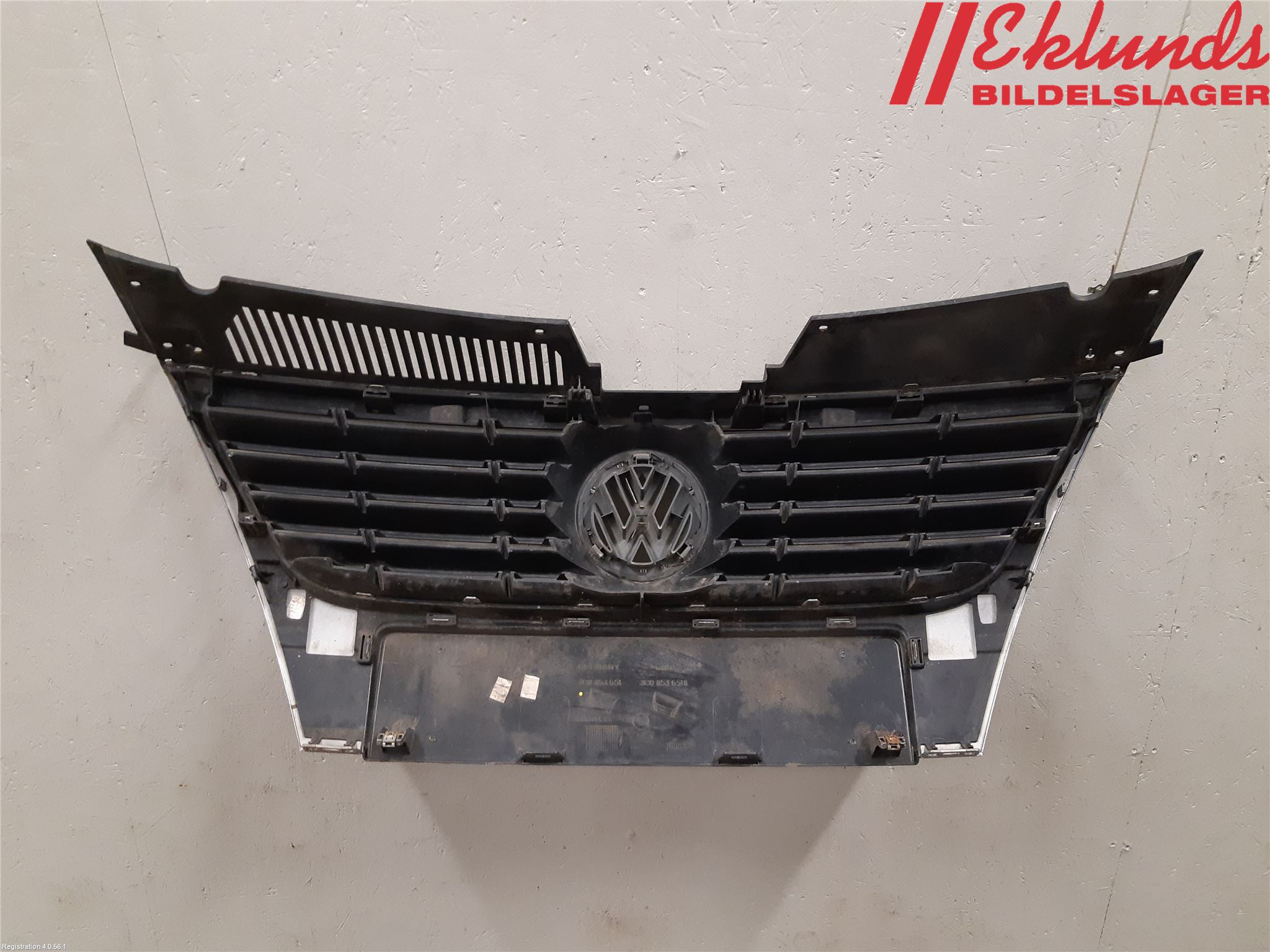 Volkswagen VW PASSAT 05-11 Grill Komp