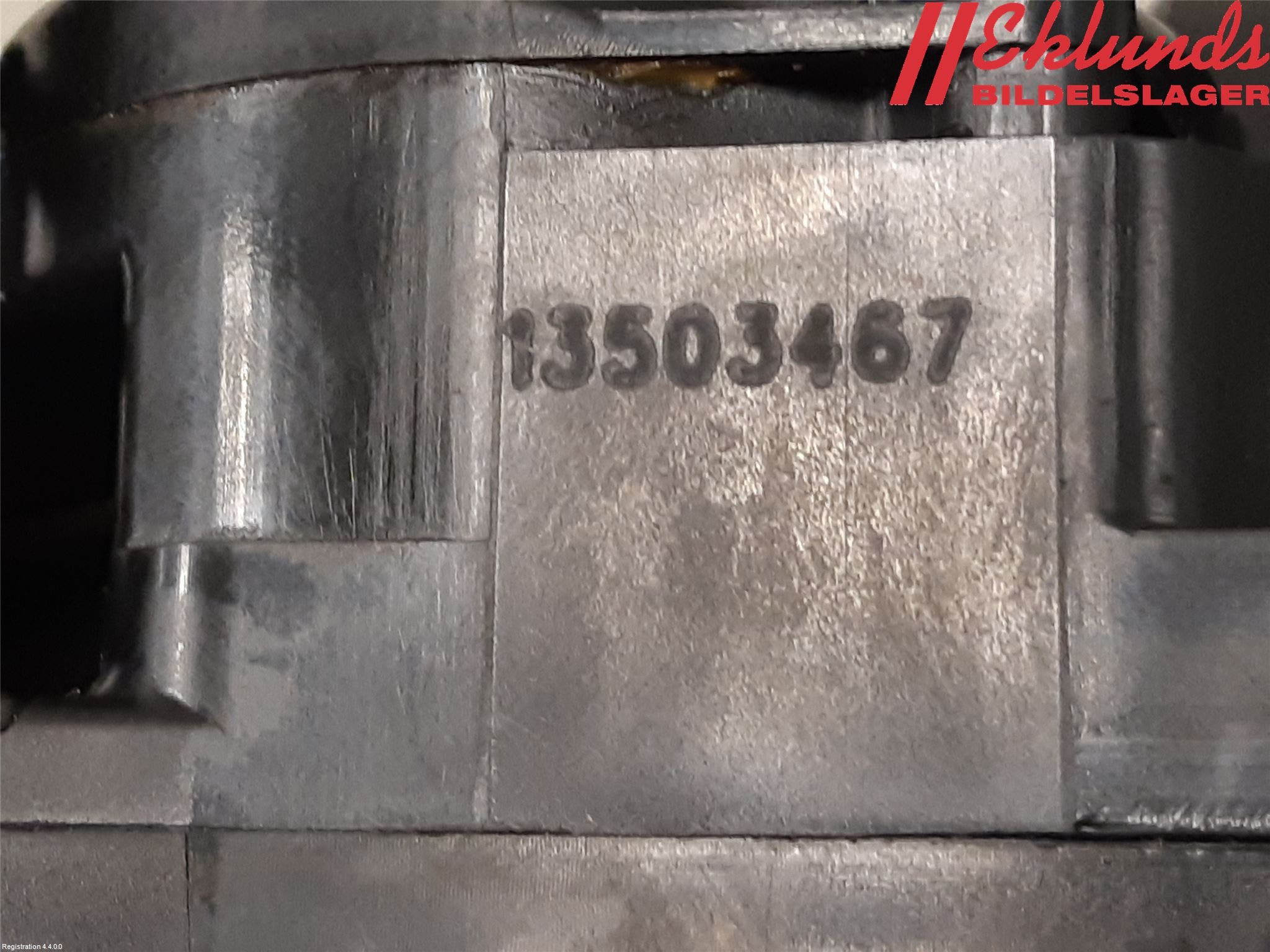 Opel INSIGNIA 09-16 Låskista Baklucka