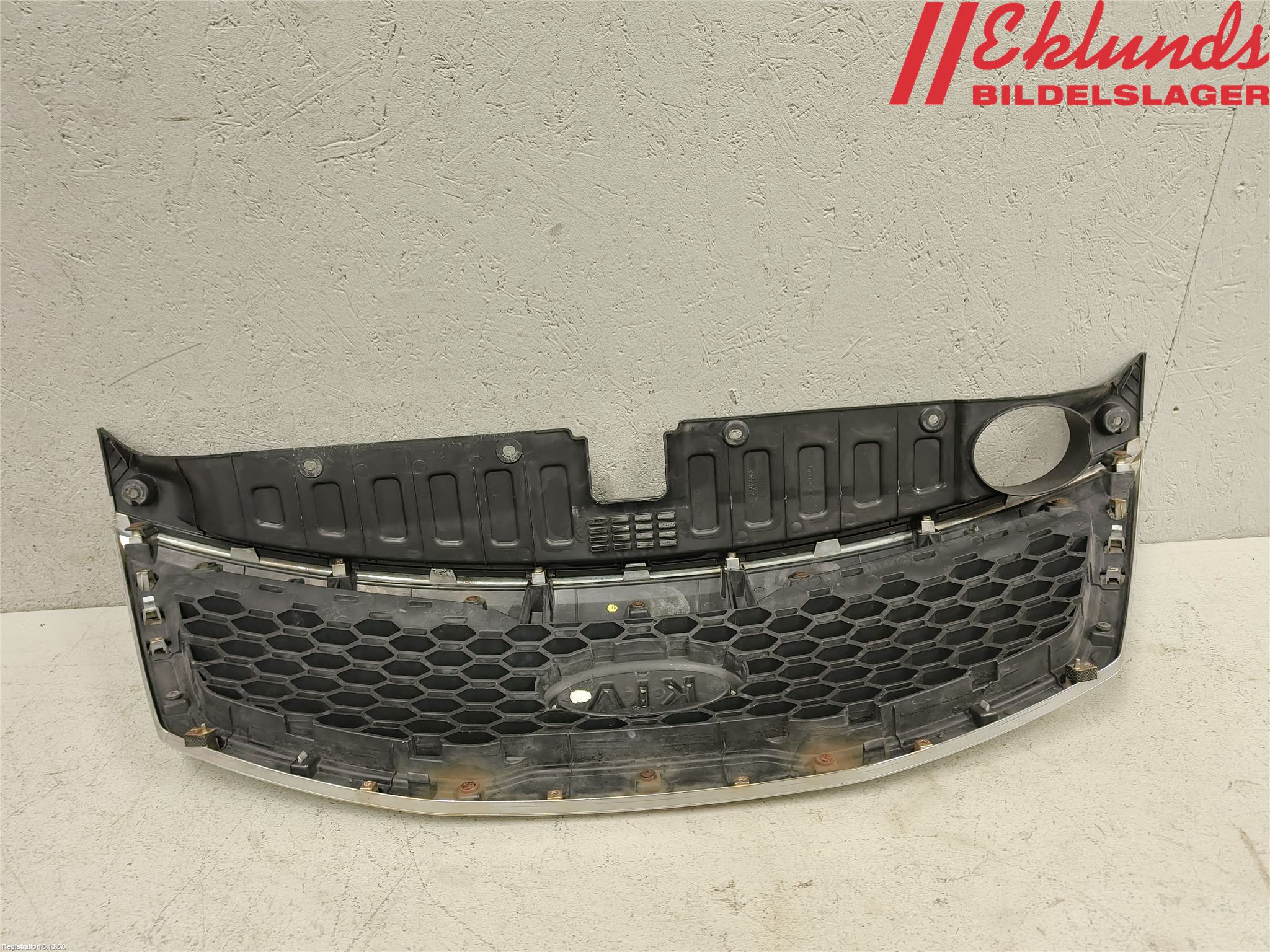 Kia SORENTO 10-14 Grill Komp
