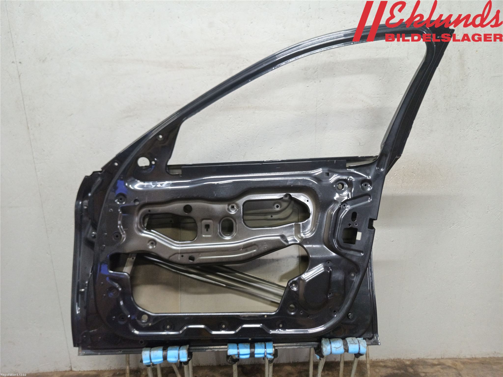 BMW 5 F10/F11/F18 09-17 Dörr Fram Höger