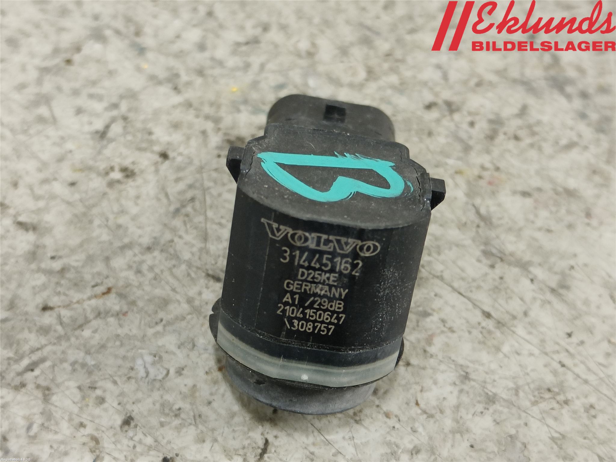 Volvo V40 CROSS COUNTRY 13-19 Parkeringshjälp Backsensor