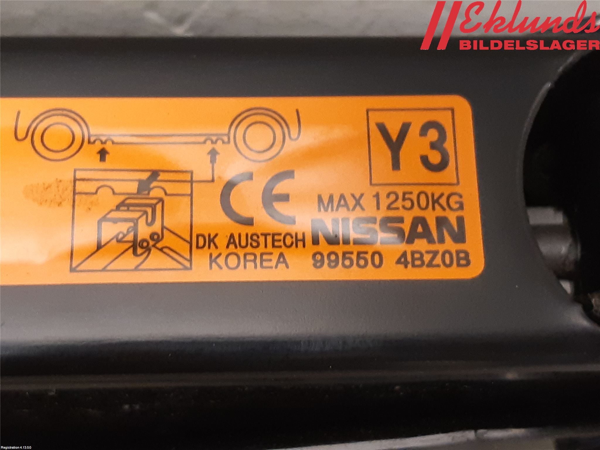 Nissan X-TRAIL 14-21 Domkraft