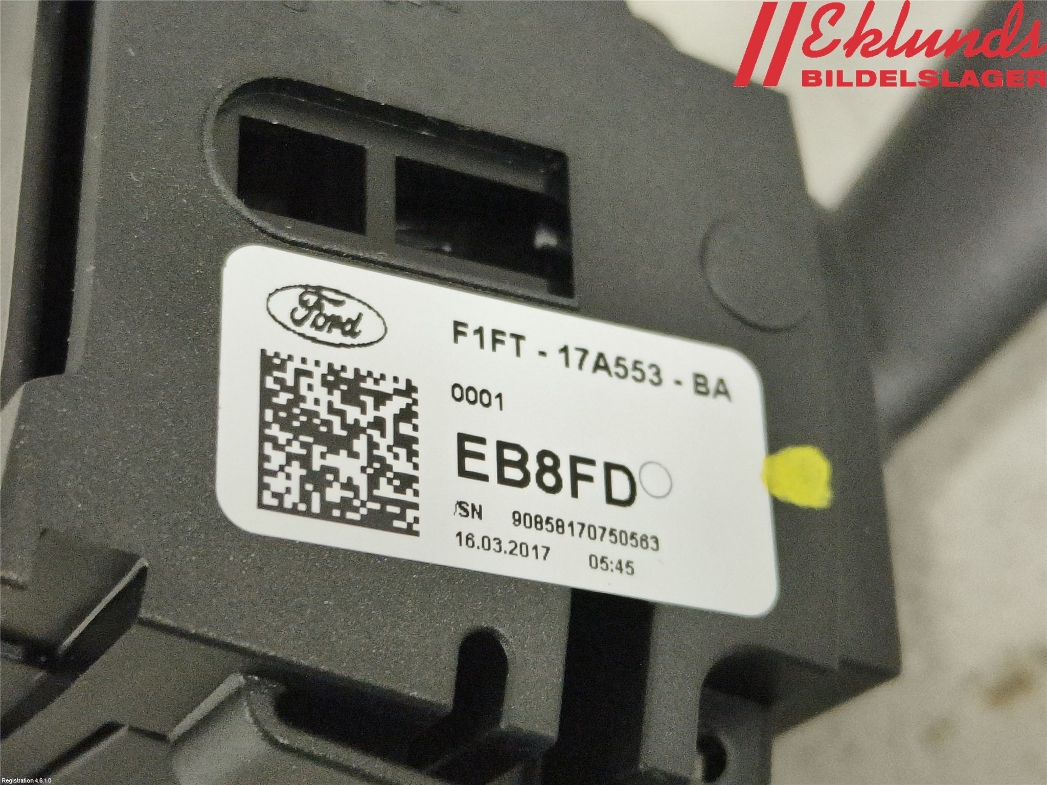 Ford KUGA 17-19 Spak Torkar-Spolomk