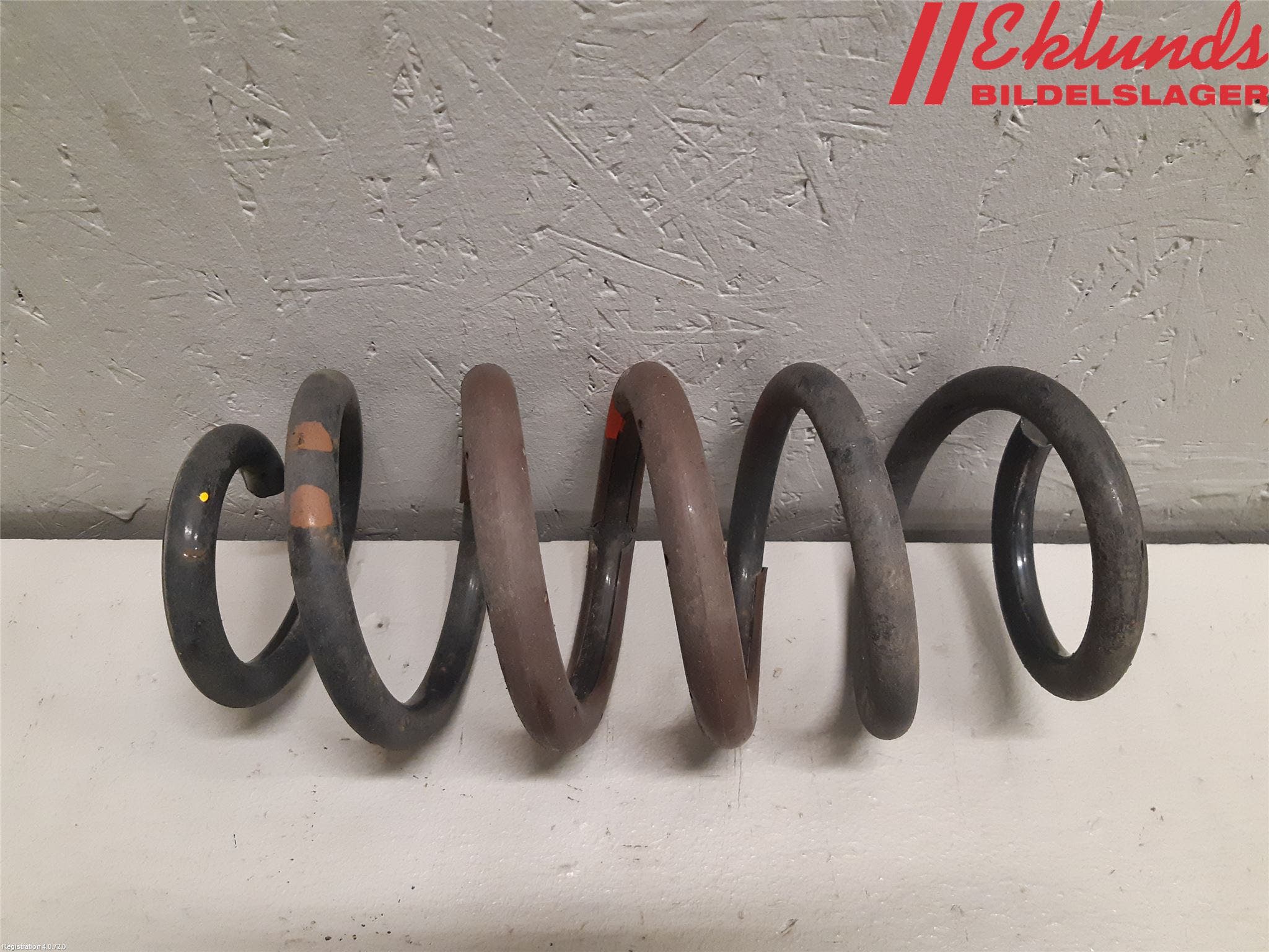 Toyota RAV4 13-18 Fjäder Bak