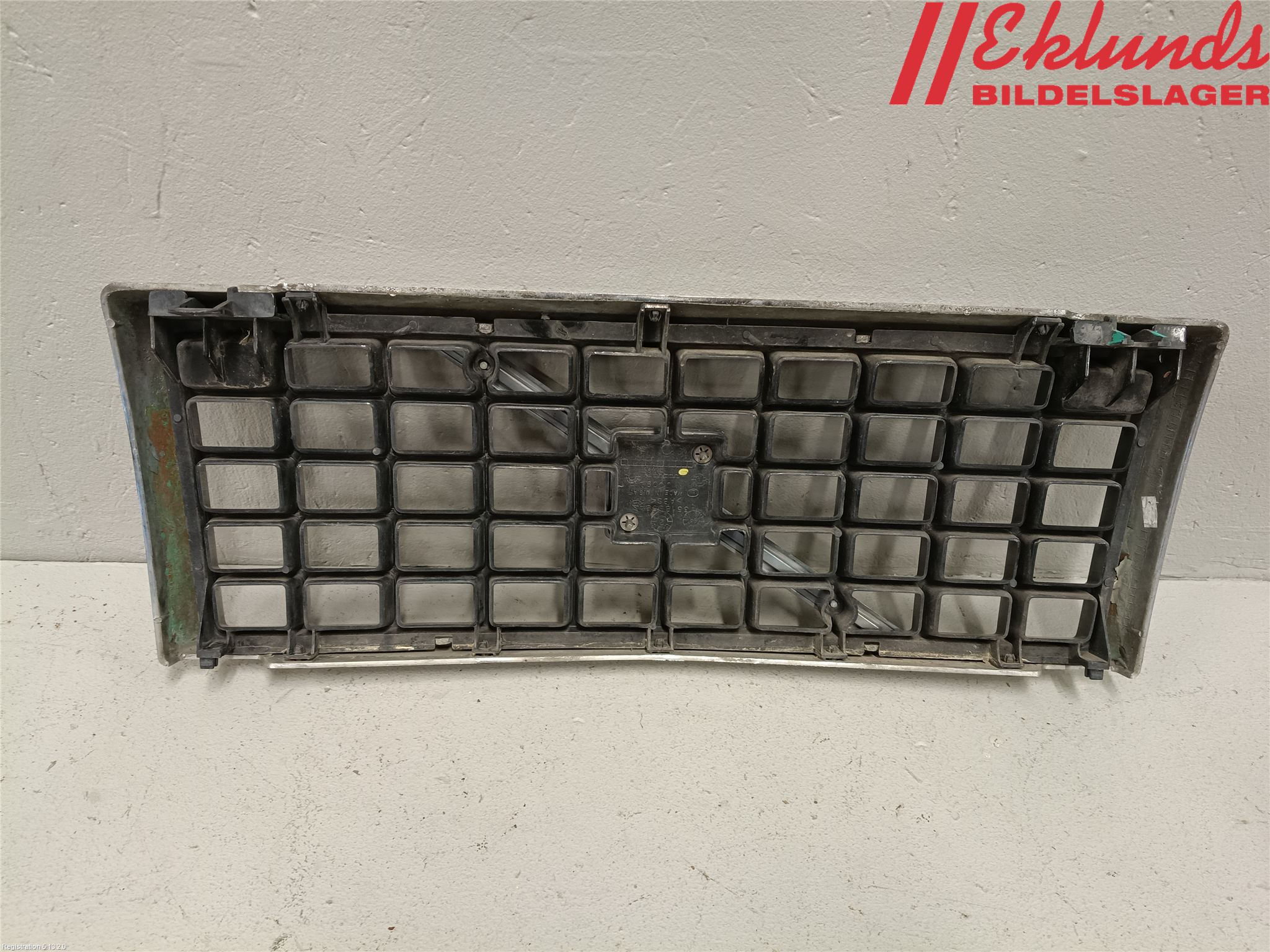 Volvo 940 91-98 Grill Komp