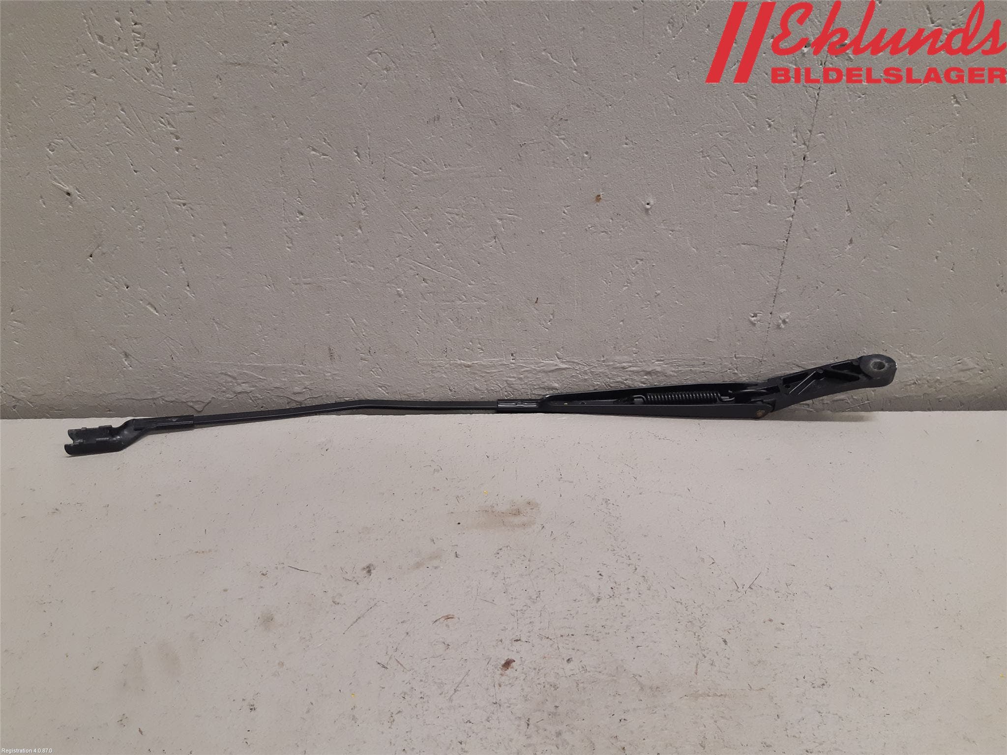 Volkswagen VW GOLF / E-GOLF VII 13-20 Torkararm Armar Vindruta