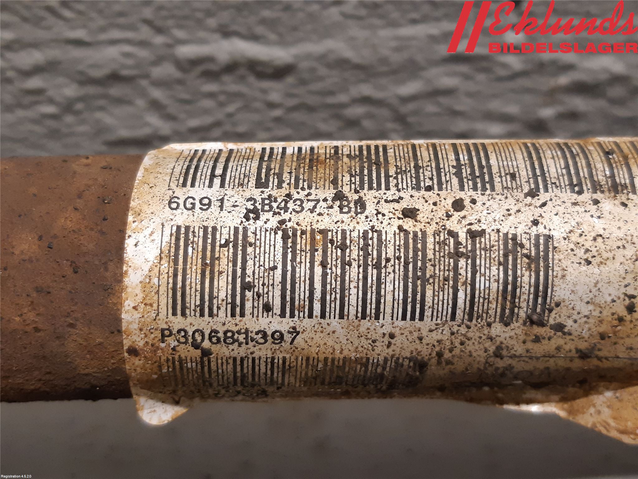 Volvo V70 08-13 Drivaxel Fram Vänster