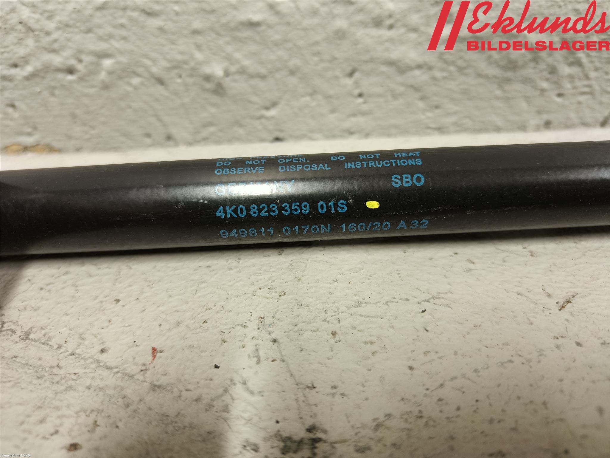 Audi A6 F2/C8 19- Gasfjäder Motorhuv